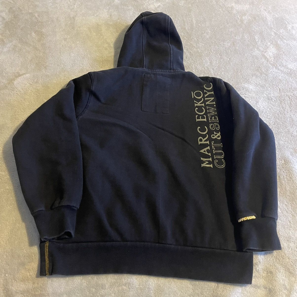 Marc Ecko Marc Ecko Hoodie Men Medium Black Sweatshirt Pullover Gym Size US M / EU 48-50 / 2 - 2 Thumbnail