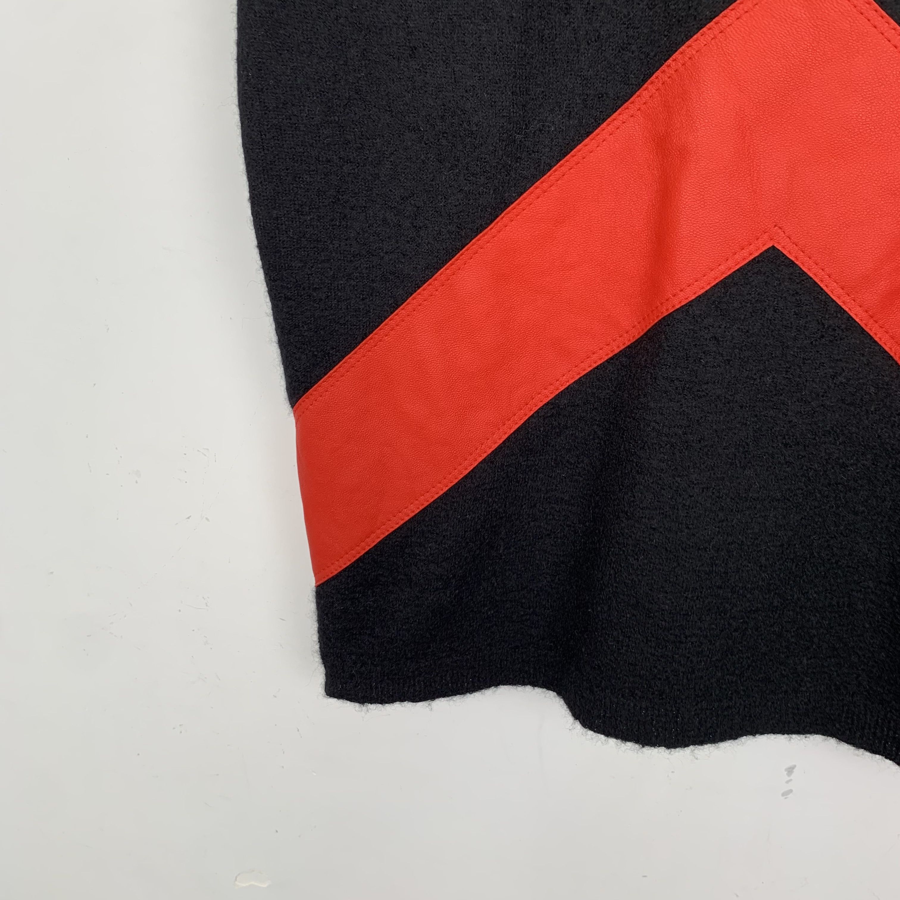 Celine Celine Black Leather-Panel Cashmere Knit Tee (Size M) Size M / US 6-8 / IT 42-44 - 5 Thumbnail
