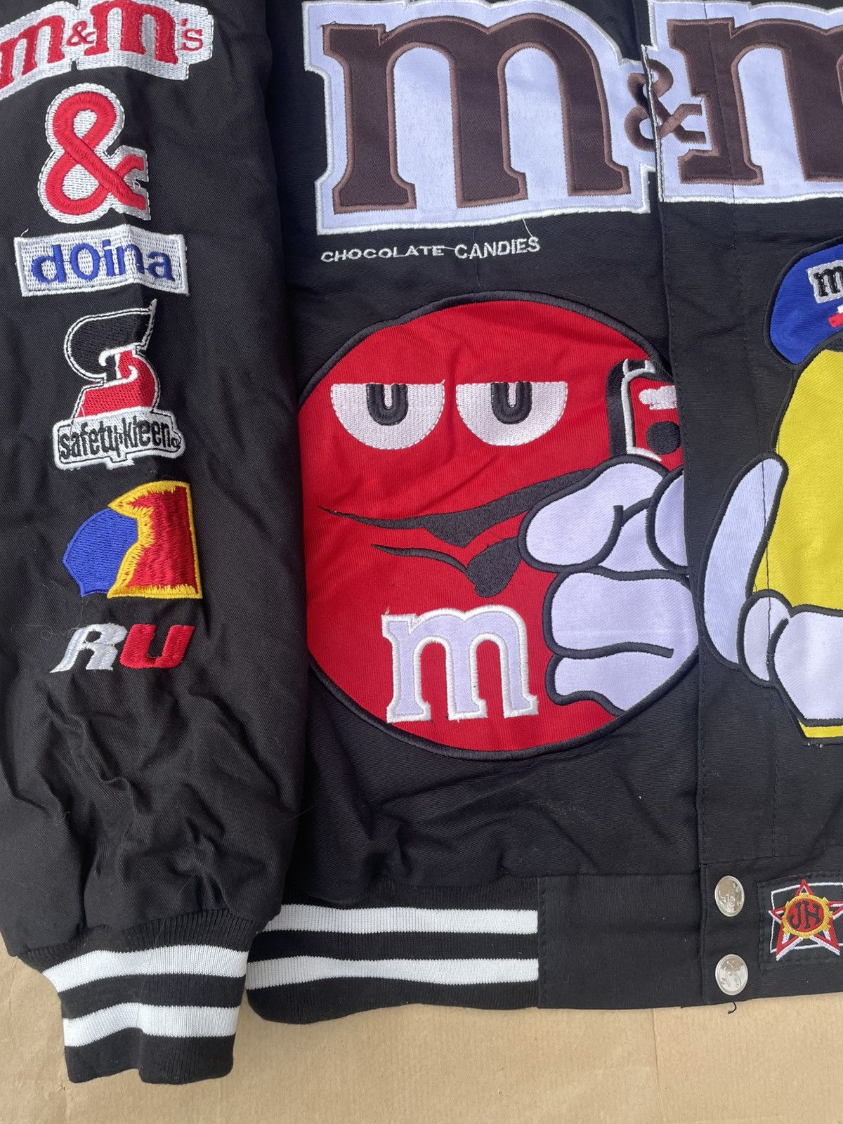 NASCAR × Vintage 🆘Rare🆘 Vintage JH Design M&M's NASCAR racing jacket Size US M / EU 48-50 / 2 - 8 Thumbnail
