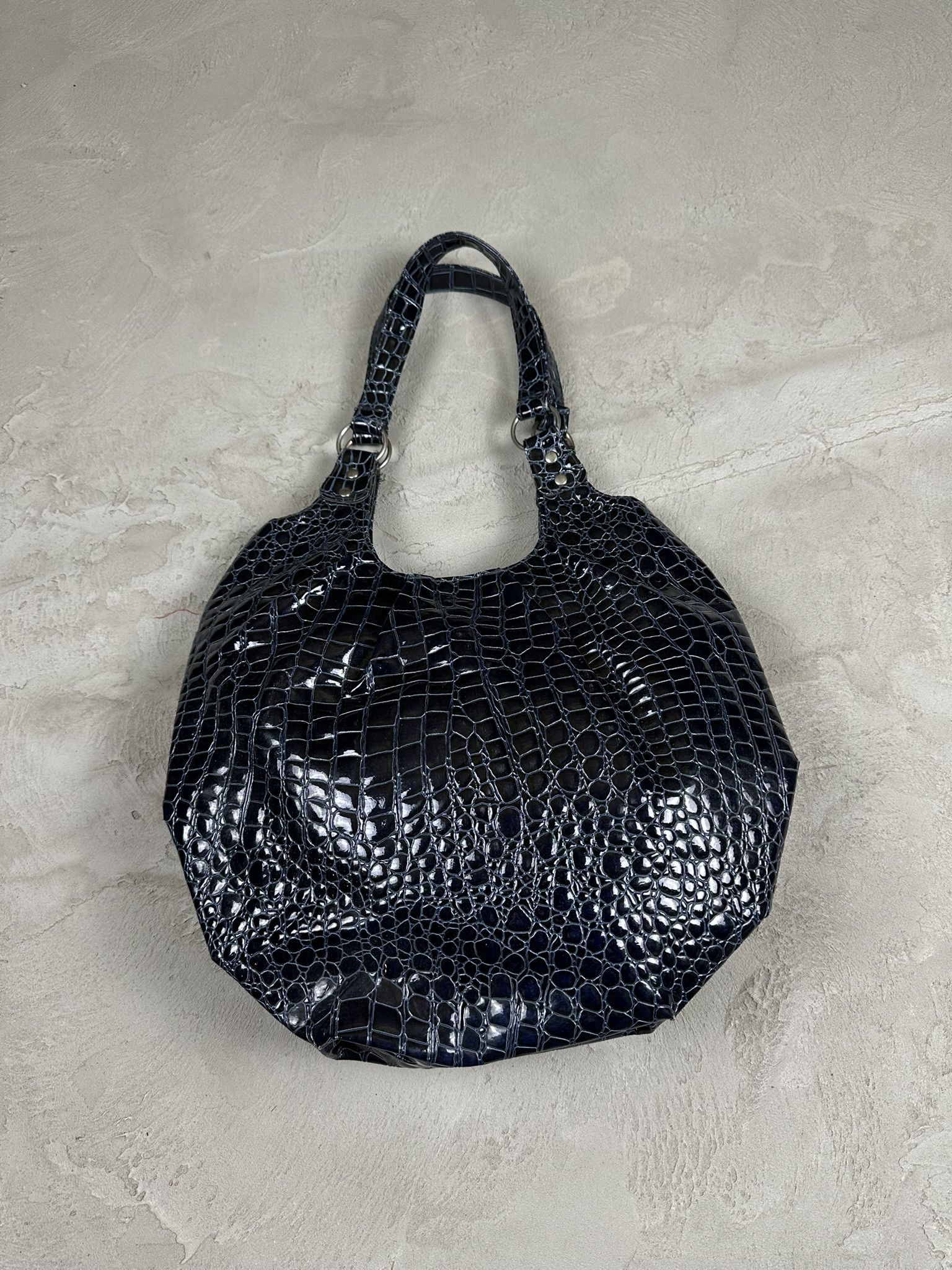 Japanese Brand Vintage Y2k Avant Garde Fux Leather Japanese Shoulder Bag Size ONE SIZE - 5 Thumbnail