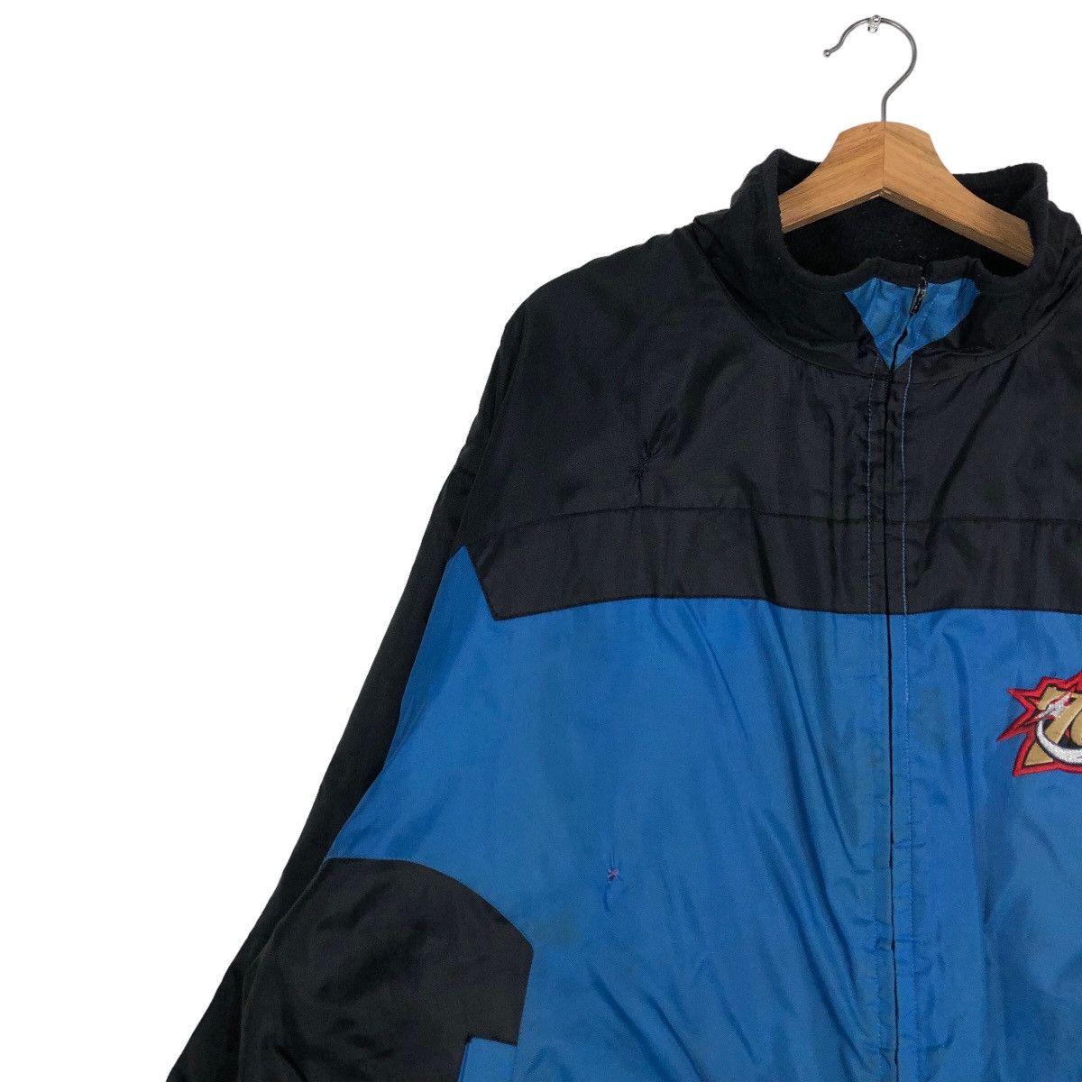NBA 🔥Vintage Nylon Bomber Jacket NBA 76Ers Big Logo Size US XL / EU 56 / 4 - 7 Thumbnail