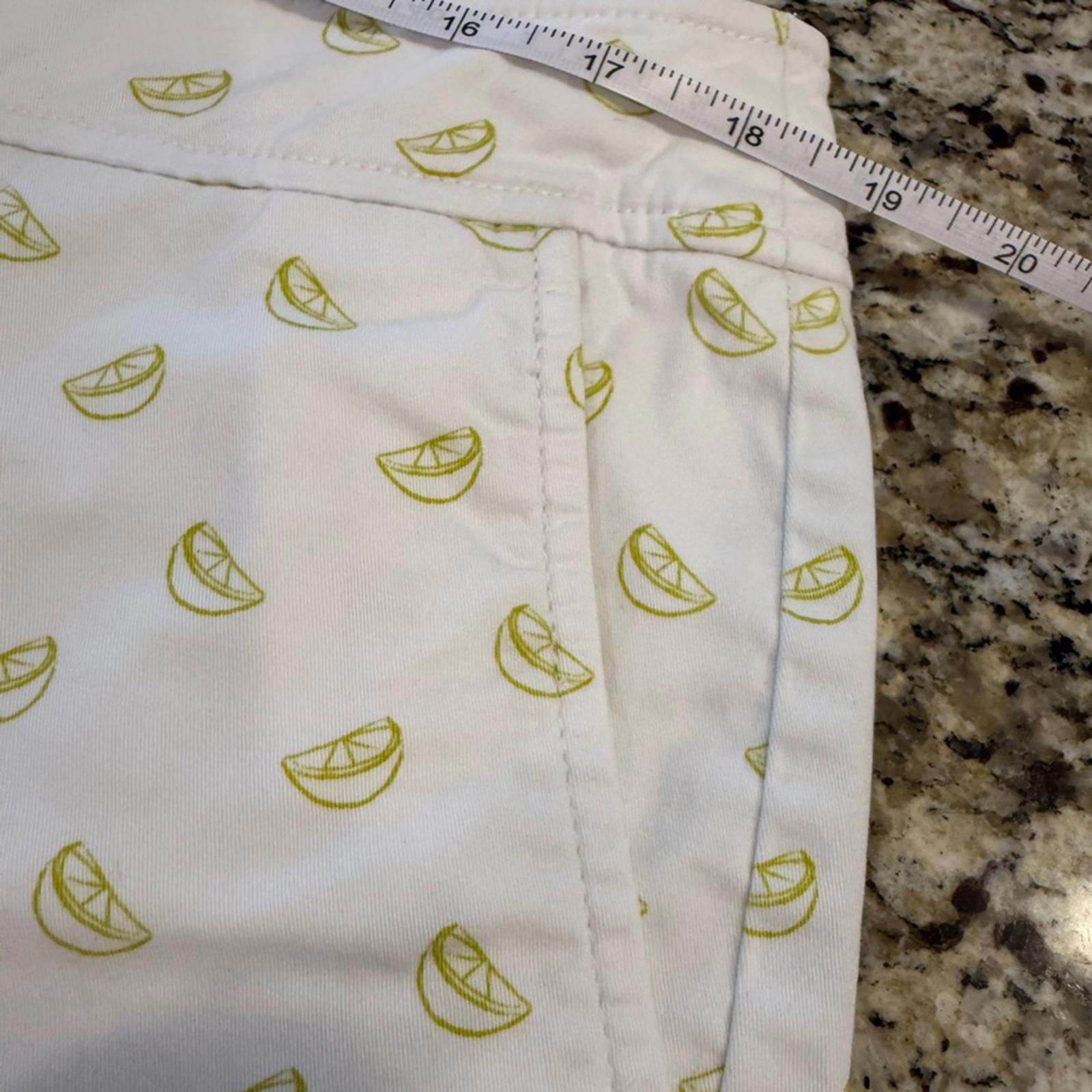 Other Juniper + Lime lime novelty print shorts plus SZ 14 Size 36" / US 14 / IT 50 - 10 Thumbnail