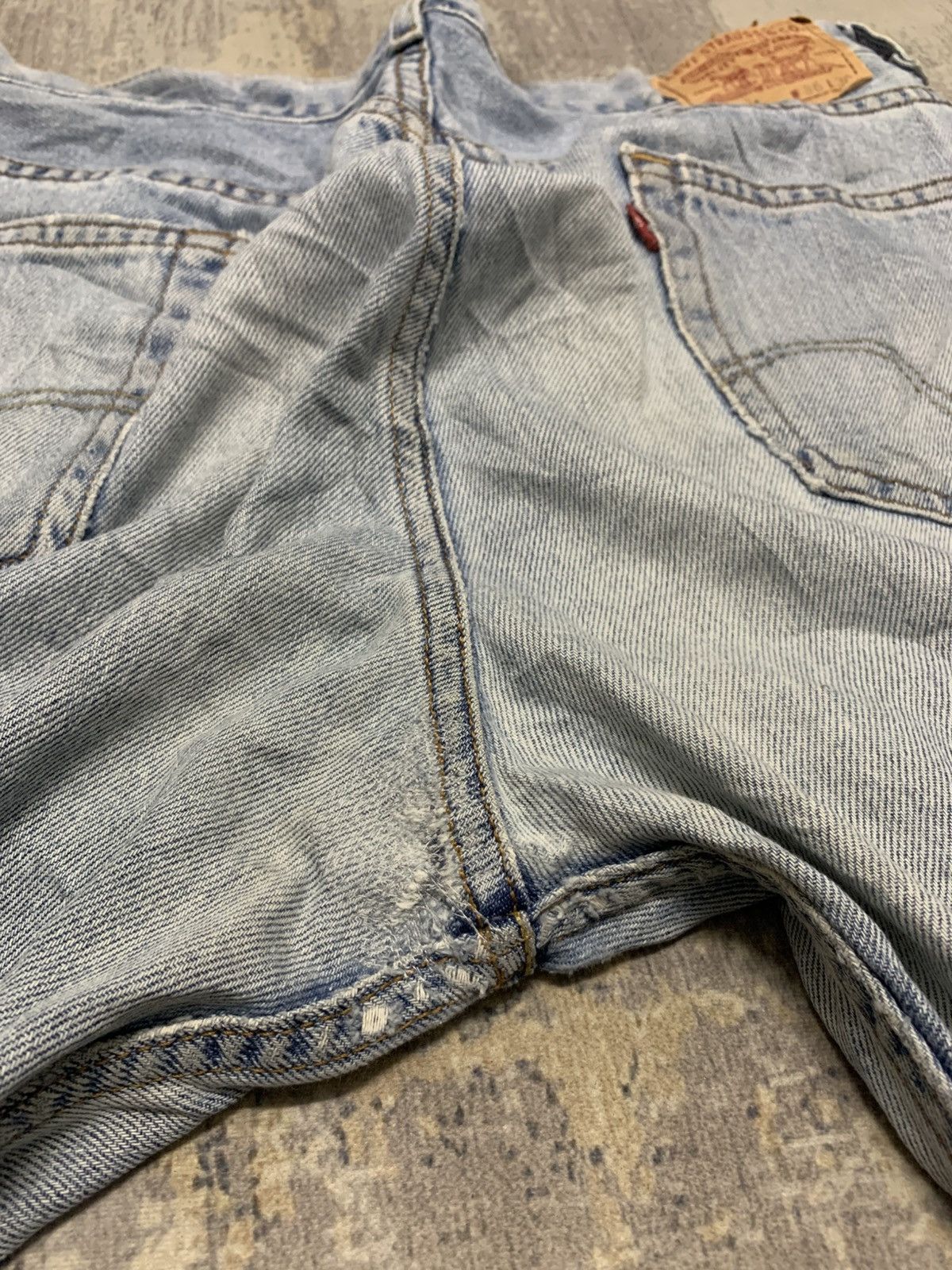 Levi's Vintage 90s Levi's 505 Regular Fit Distressed Denim 36x32.5 Size US 36 / EU 52 - 9 Thumbnail