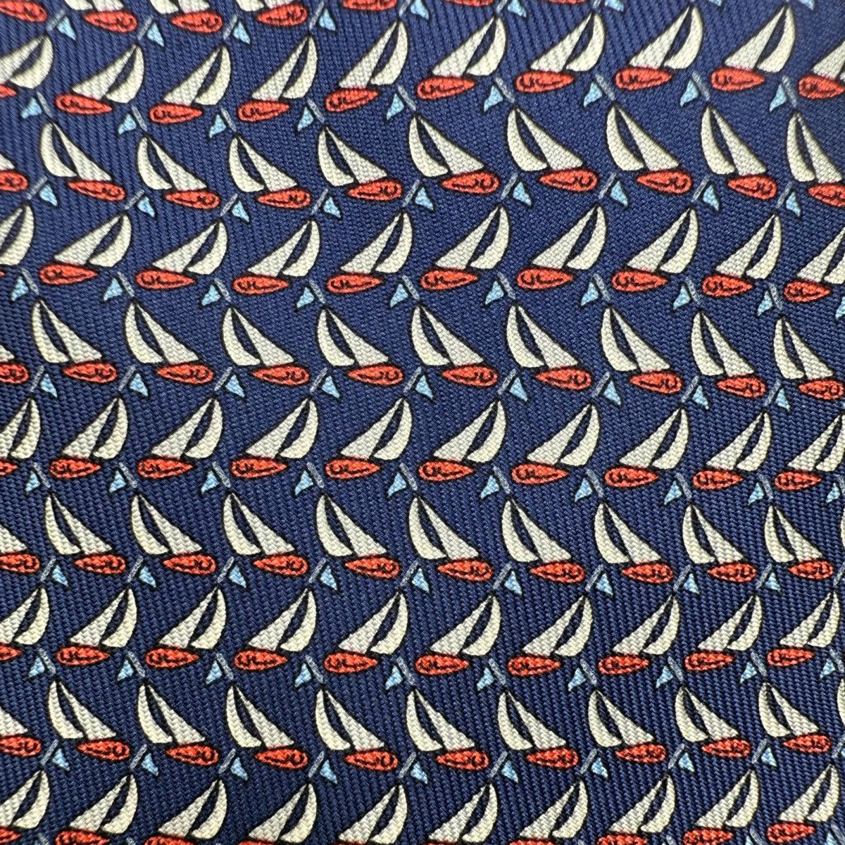 Salvatore Ferragamo Salvatore Ferragamo Silk Tie, Navy, Made in Italy, Like New Size ONE SIZE - 3 Thumbnail