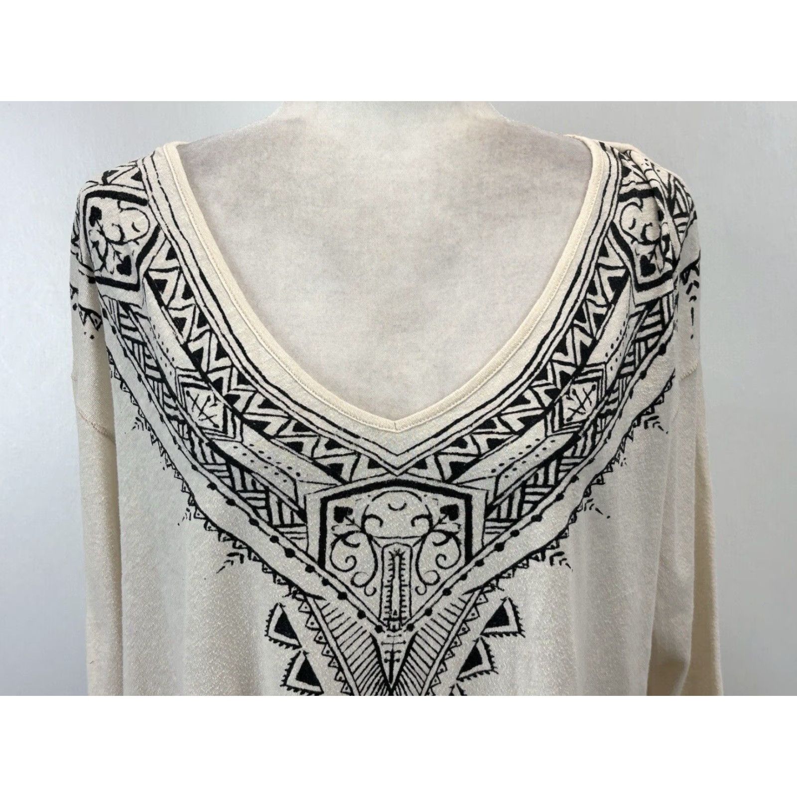 Vintage We The Free People V Neck Tribal Mens Medium Extra Large XL Boxy Tshirt Size M / US 6-8 / IT 42-44 - 5 Thumbnail