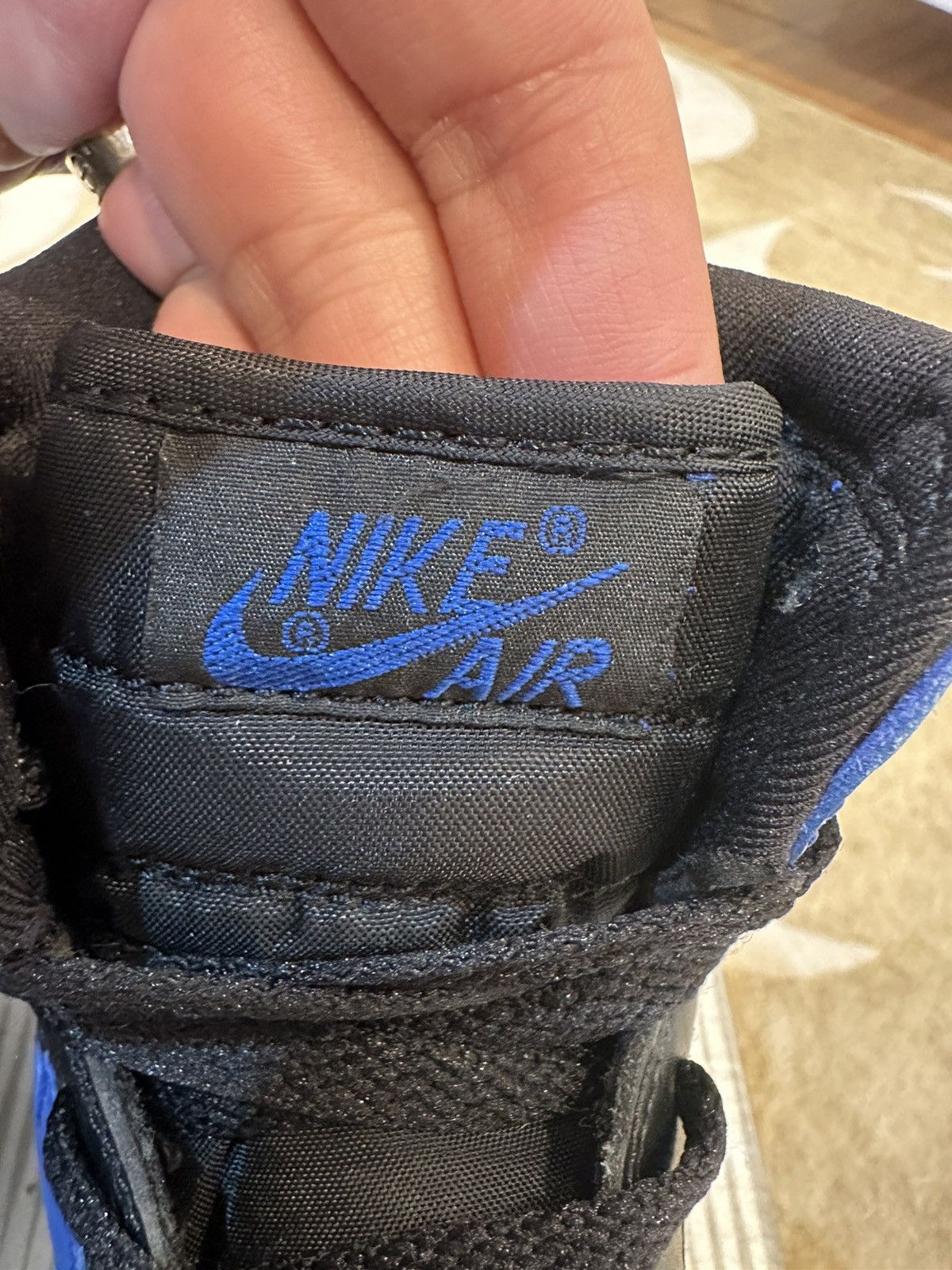 Jordan Brand 2001 Nike Air Jordan 1 - Royal Size US 9.5 / EU 42-43 - 7 Thumbnail