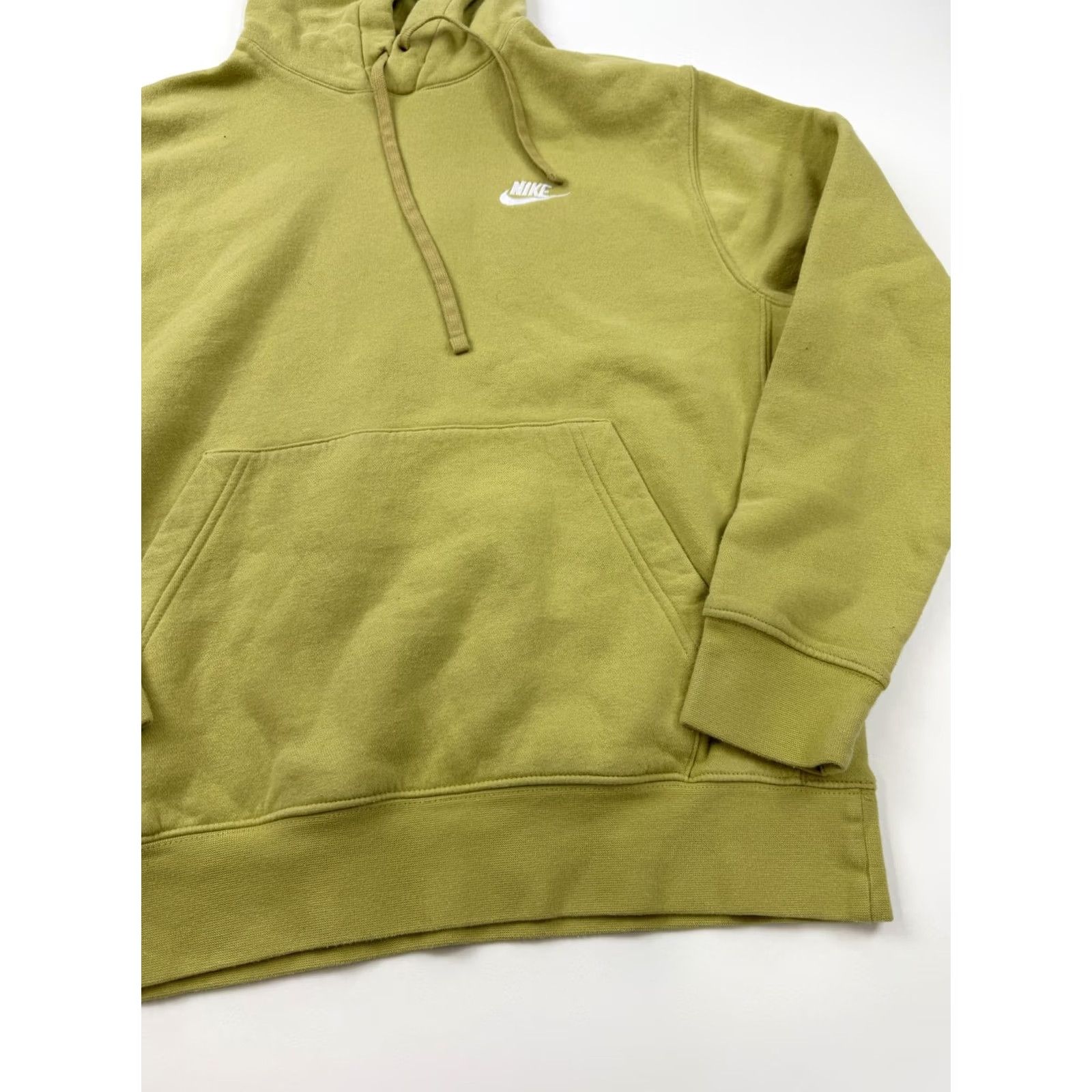 Nike Nike Hoodie Mens Medium Gold Club Fleece Pullover Swoosh BV2654-720 Size US M / EU 48-50 / 2 - 2 Thumbnail