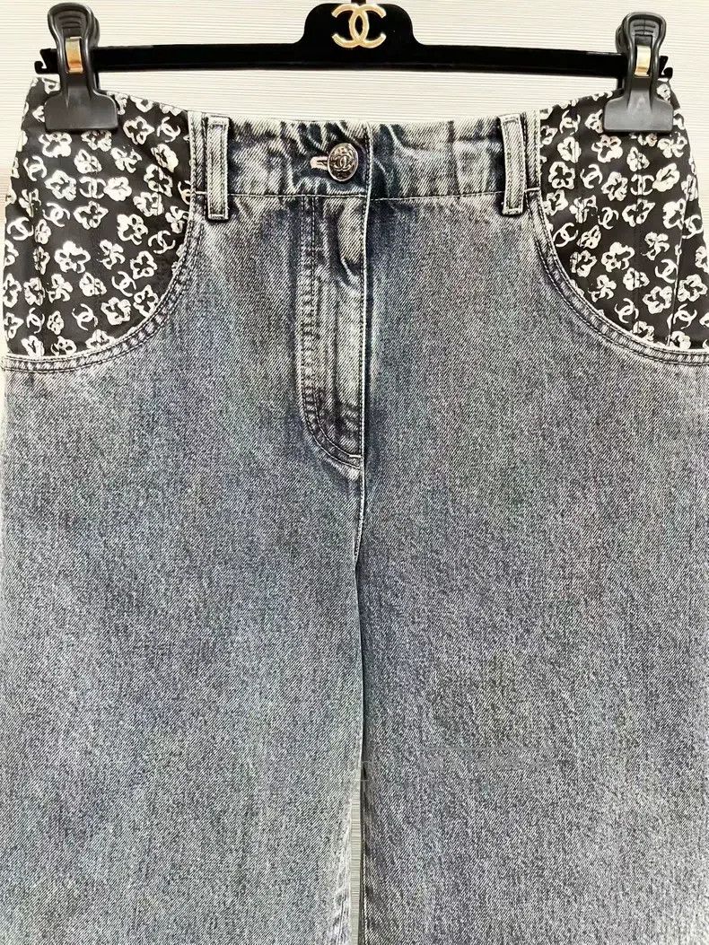Chanel Chanel 25B Broken Flower Stitching Jeans Size 24" / US 00 / IT 34 - 6 Thumbnail