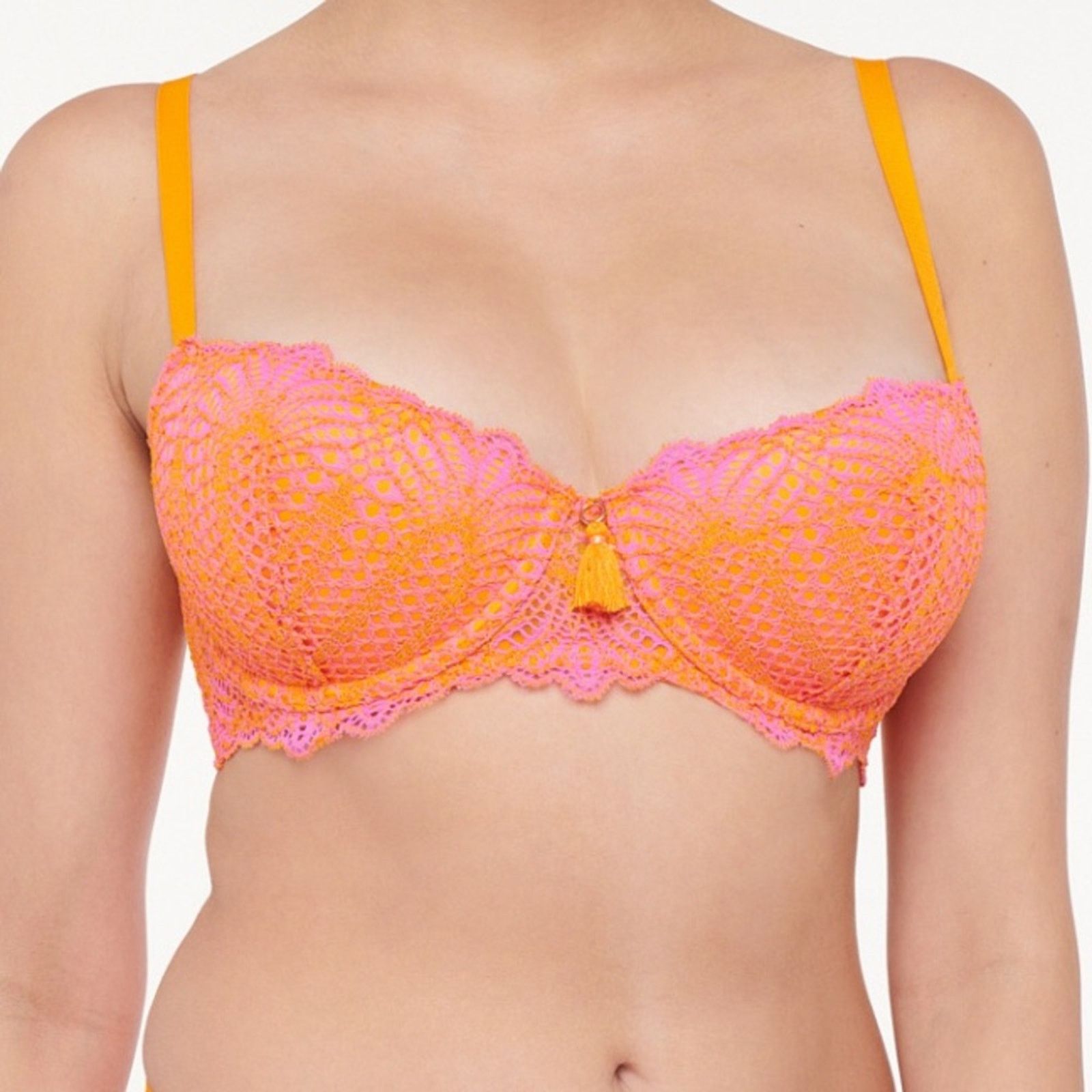 Fenty Nwt Savage x Fenty Stranded In Lace Neon Crochet Plunge Bra Size ONE SIZE - 1 Thumbnail