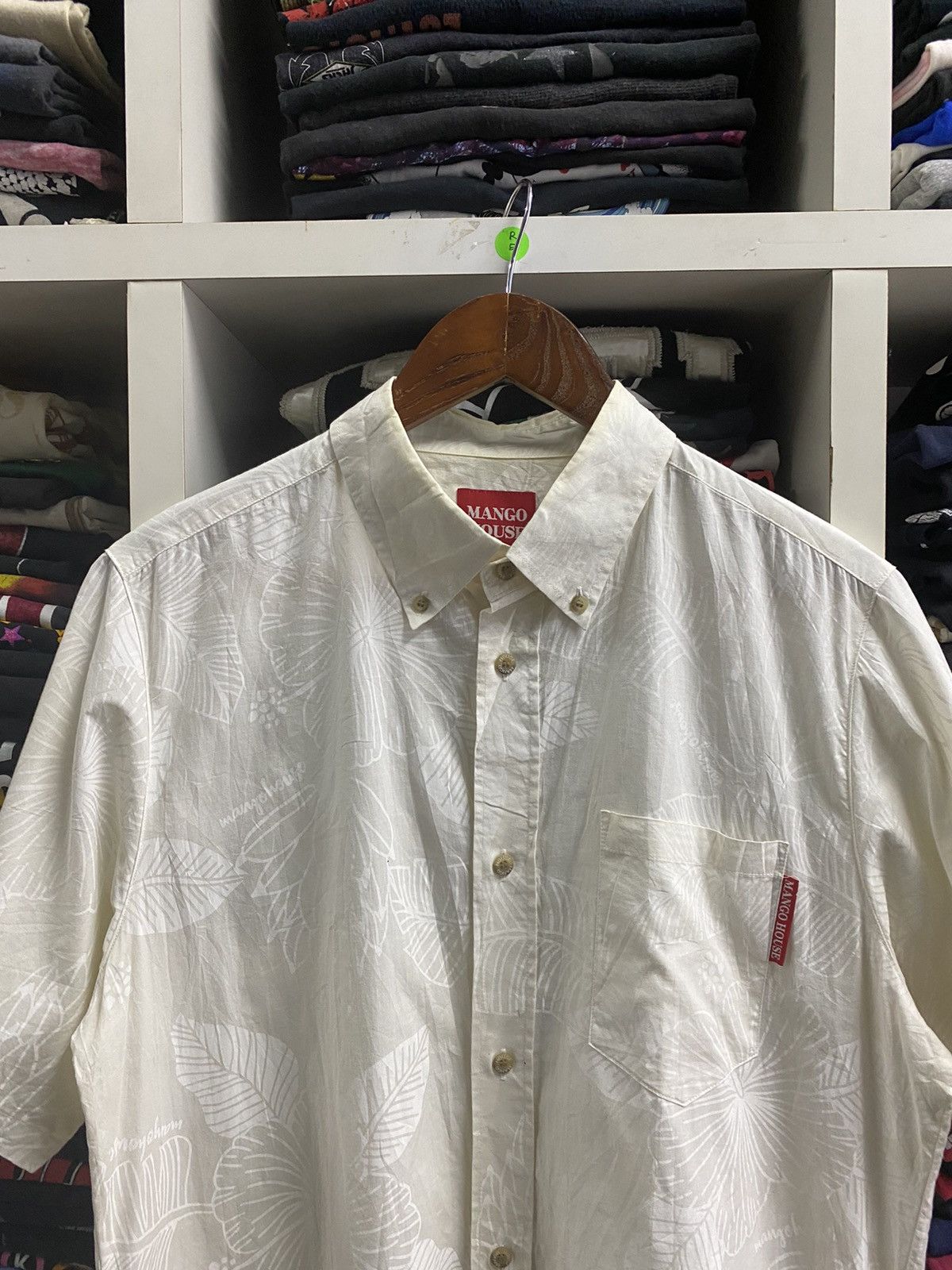 Vintage Vintage Mango House Okinawa Button Up Size US L / EU 52-54 / 3 - 6 Thumbnail