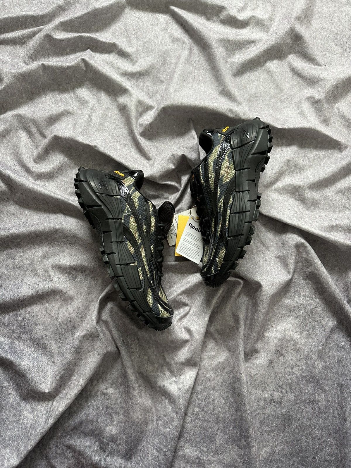 Maharishi Maharishi x Reebok Zig Kinetica 2.5 Tiger Camo Sneakers Size US 7.5 / EU 40-41 - 3 Thumbnail