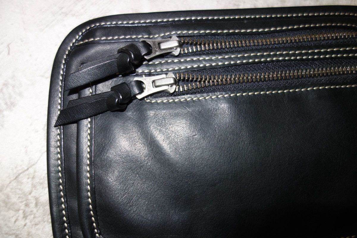 Issey Miyake ss2005 Issey Miyake Black Leather Body Holster Bag Size ONE SIZE - 4 Thumbnail