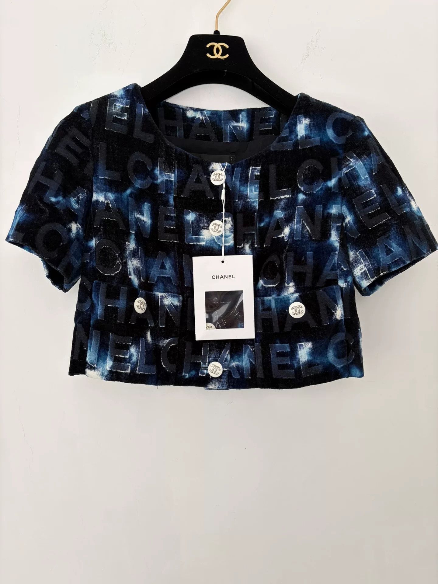 Chanel Chanel Blue Letter Crystal Button Short Jacket Size US S / EU 44-46 / 1 - 1 Thumbnail