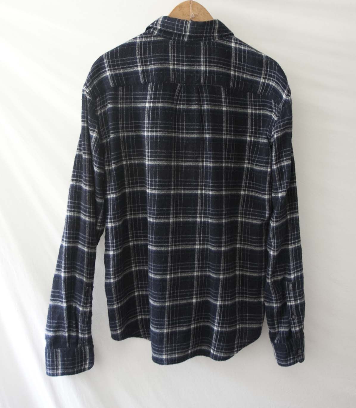 Club Monaco Club Monaco Shirt Flannel Size M/L Dark Blue Plaid 52% Wool Size US M / EU 48-50 / 2 - 7 Thumbnail