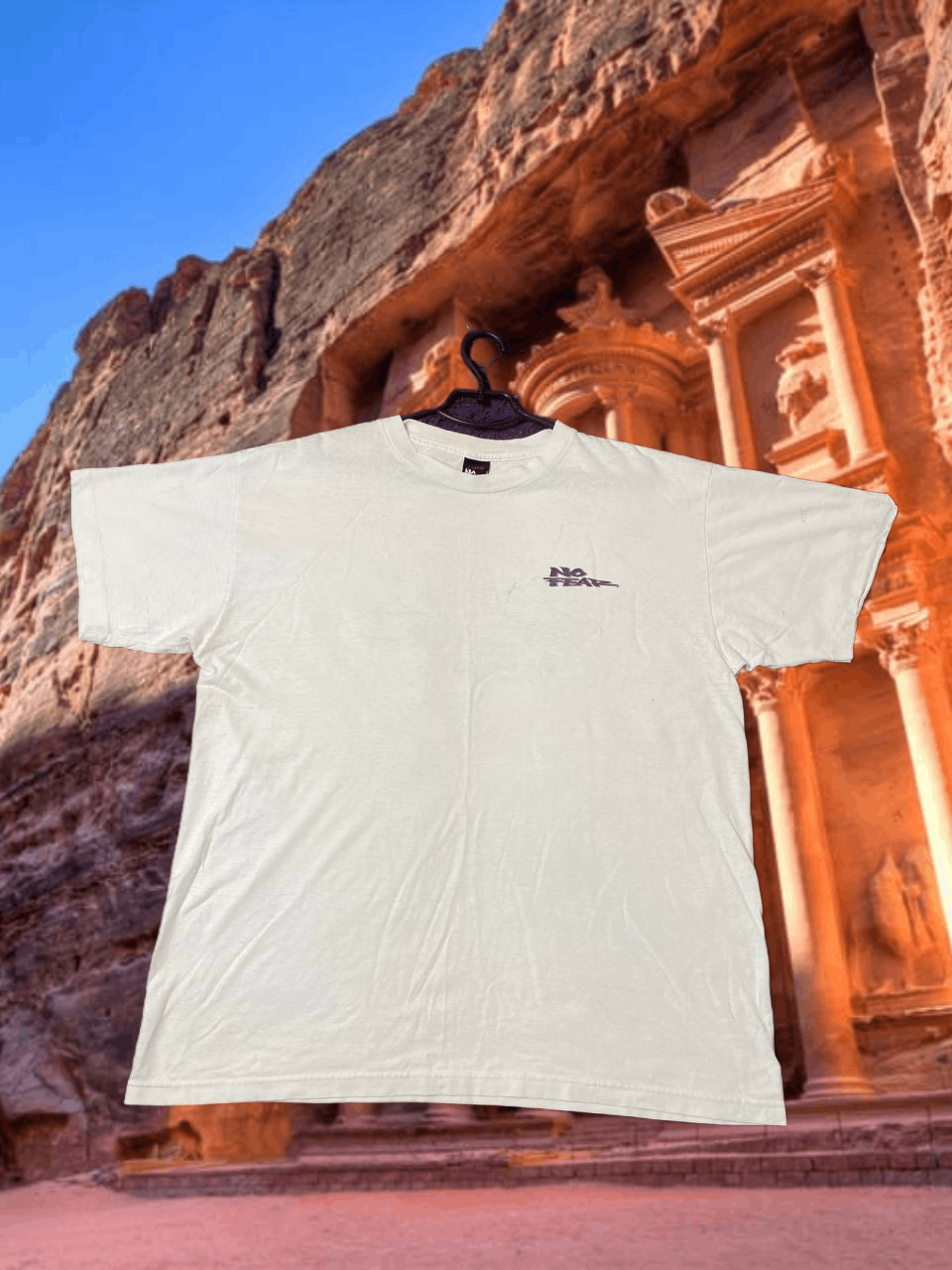 No Fear Vintage white logo No Fear T-Shirt big print crazy Y2K Size US XL / EU 56 / 4 - 1 Thumbnail