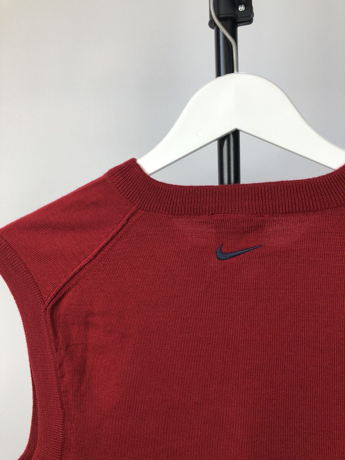 Nike × Vintage Vintage Nike Golf Wool vest Swoosh Sweater Outdoor 90x Size US L / EU 52-54 / 3 - 3 Thumbnail