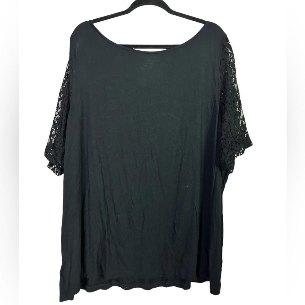 Designer Lane Bryant l Black Lace Sleeve Tee 26/28/4X Size M / US 6-8 / IT 42-44 - 3 Thumbnail