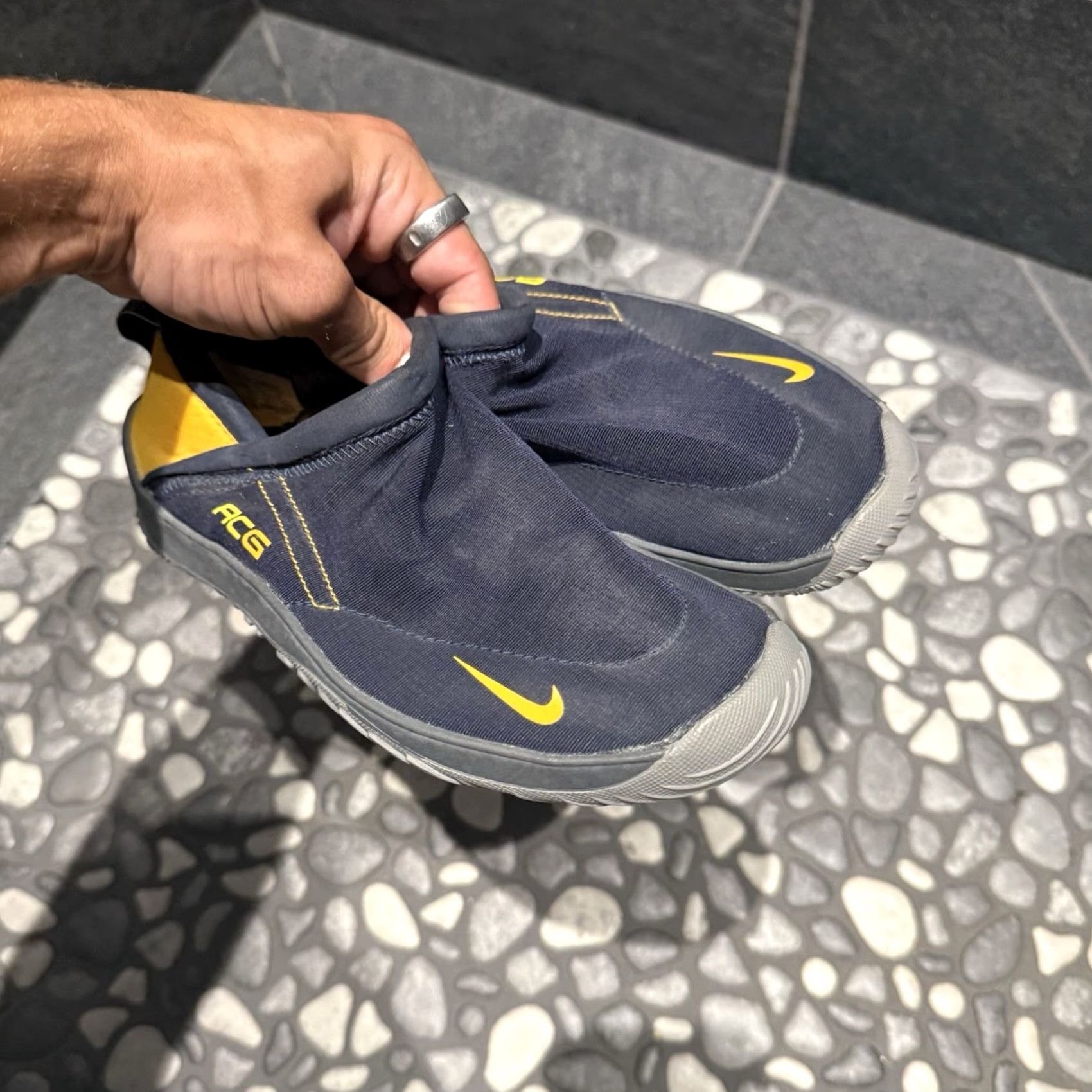 Nike Nike ACG All Trac Sneaker Unisex Adults US 5 Blue Yellow 2001 Y2K Vintage Reef Aqua 190084 47100 Size US 5 / EU 37 - 4 Thumbnail