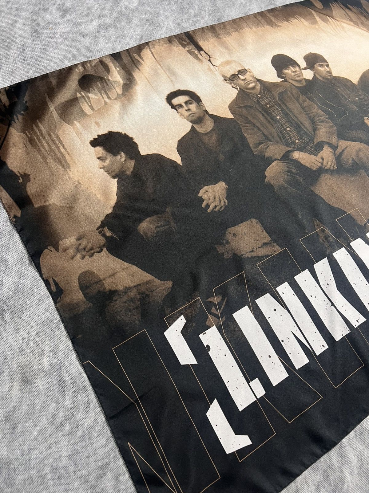Band Tees Vintage 2003 Linkin Park Rock Flag Poster Size ONE SIZE - 2 Thumbnail