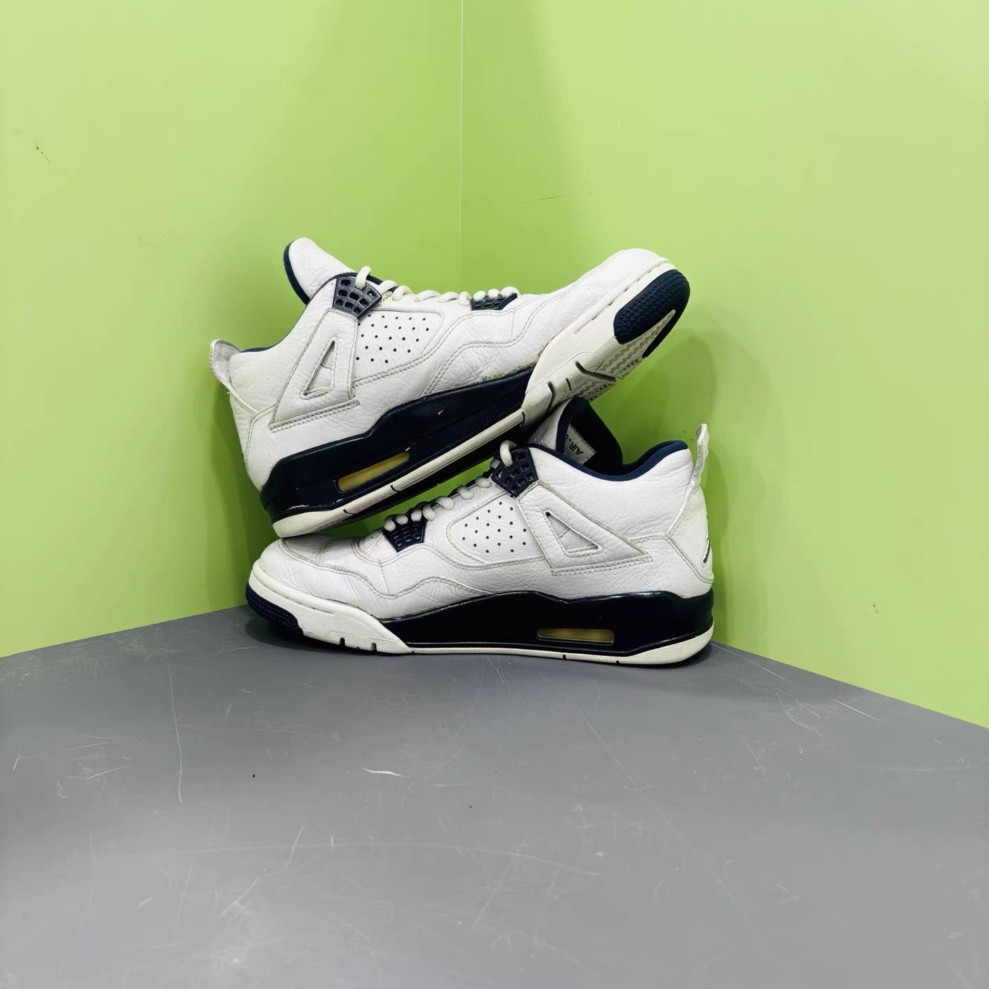 Jordan Brand Air Jordan 4 Basketball Shoes K15 Size US 9.5 / EU 42-43 - 5 Thumbnail