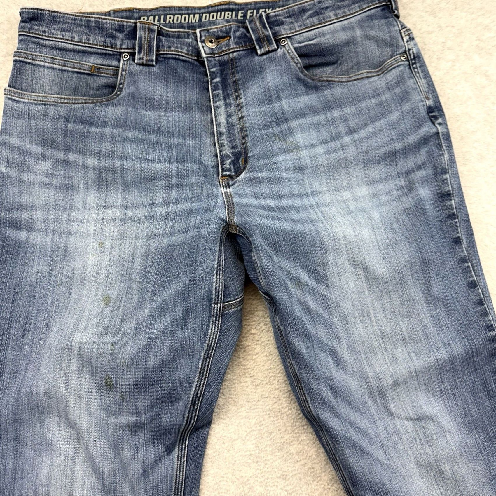 CO Duluth Jeans Mens 38x32 Blue Slim Fit Ballroom Double Flex Jean Size US 38 / EU 54 - 5 Thumbnail