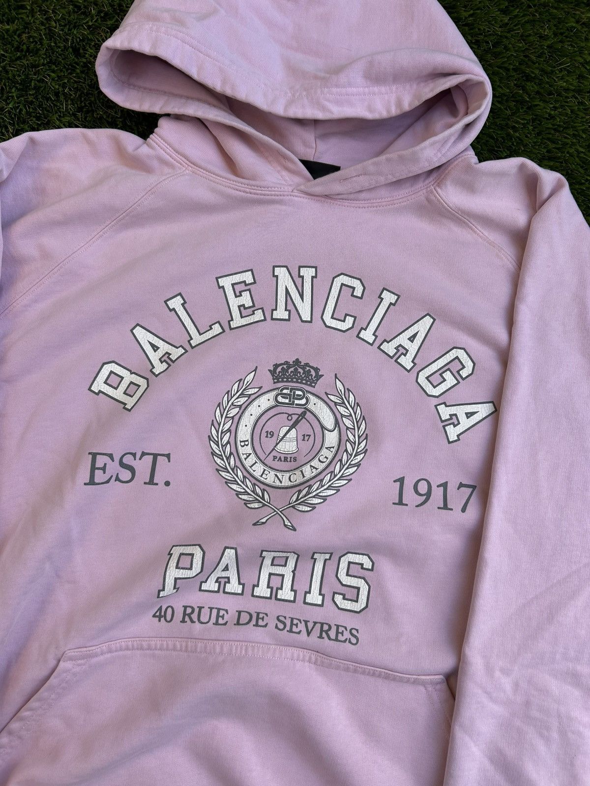 Balenciaga Balenciaga 1917 College Cracked Pink Hoodie Size US XL / EU 56 / 4 - 3 Thumbnail