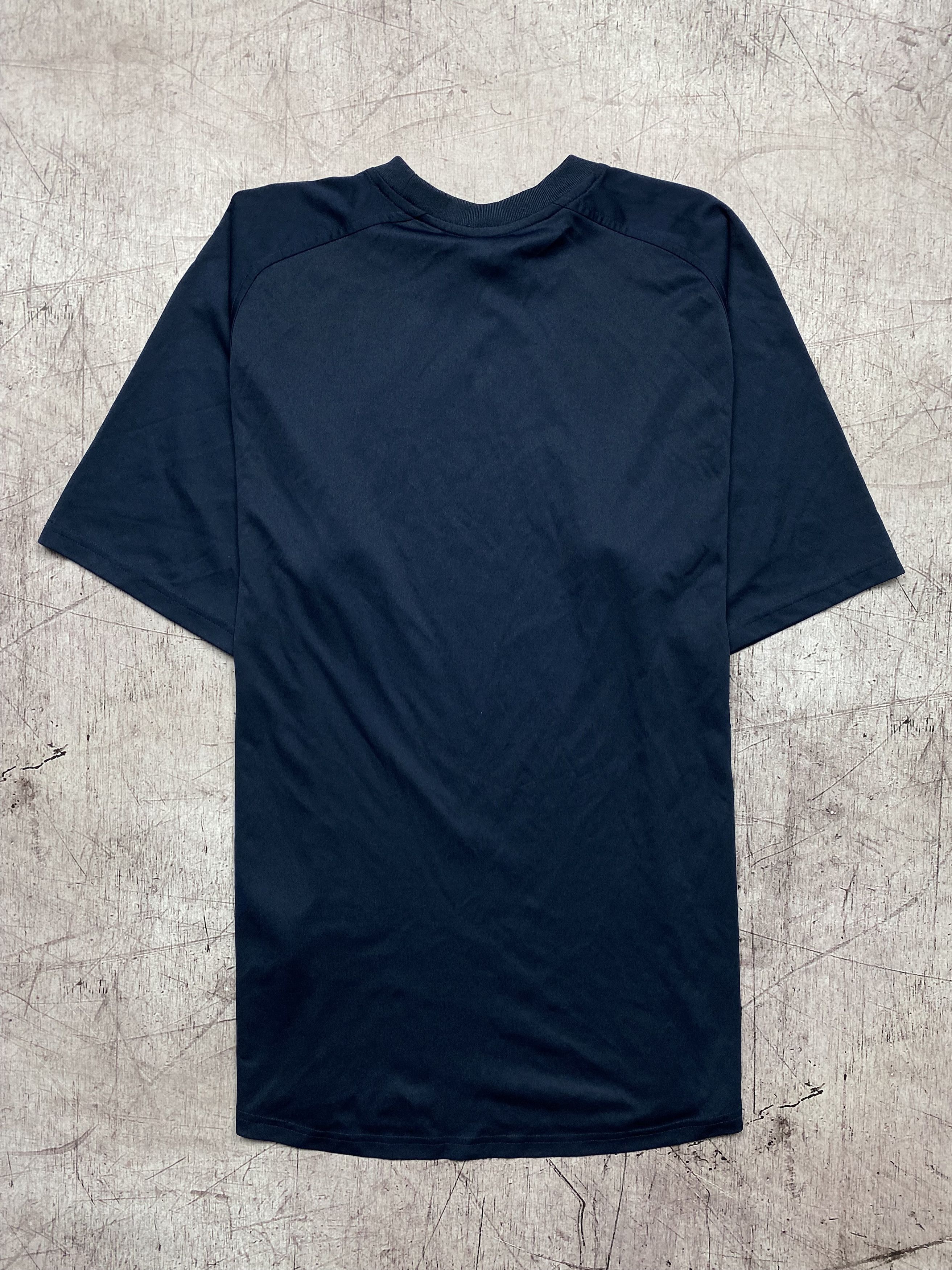 Nike × Vintage Nike Vintage center swoosh t-shirt tee Size US L / EU 52-54 / 3 - 5 Thumbnail