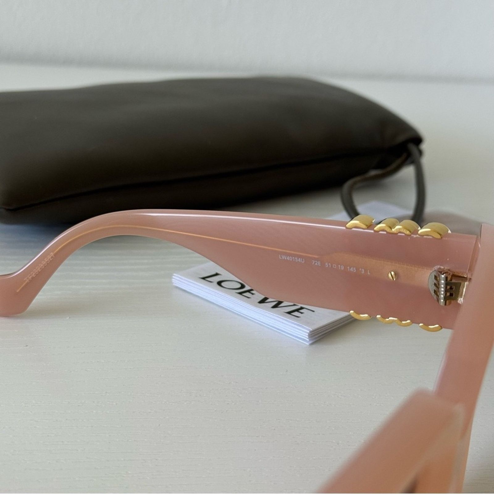 Loewe New! Loewe Pink Sunglasses LW40154U 72E, Authentic Size ONE SIZE - 6 Thumbnail