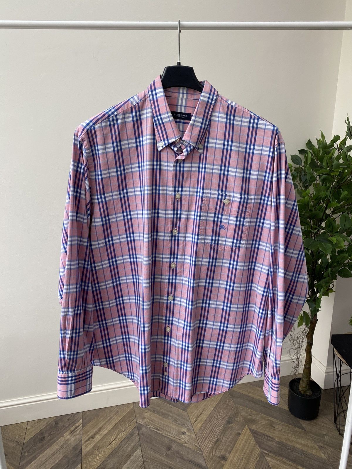 Burberry × Vintage Vintage Burberry Nova Check Pink Button Up Shirt Size US L / EU 52-54 / 3 - 4 Thumbnail