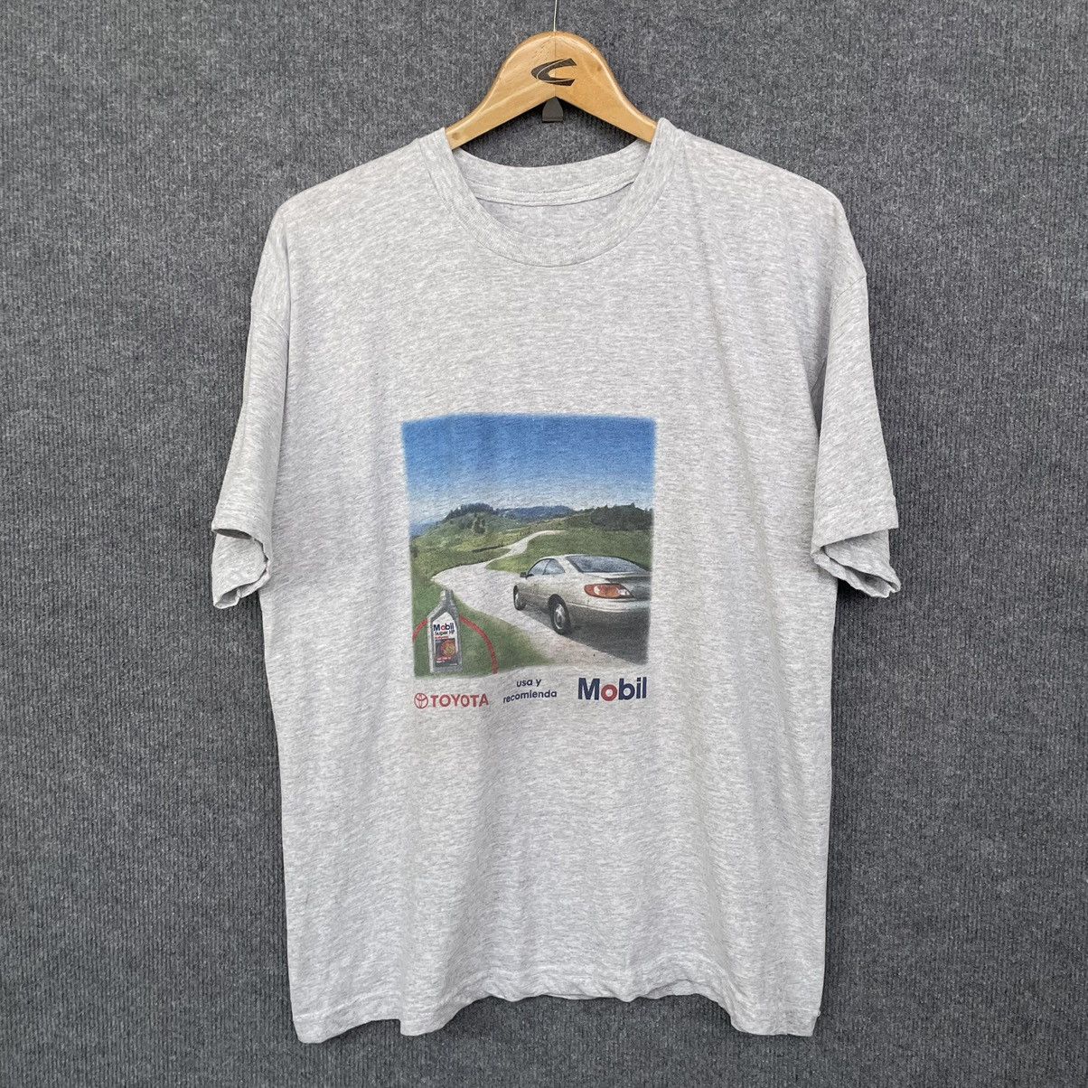 Vintage Vintage Toyota Corolla x Mobil Lubricant Racing Promo Tee Size US L / EU 52-54 / 3 - 1 Thumbnail