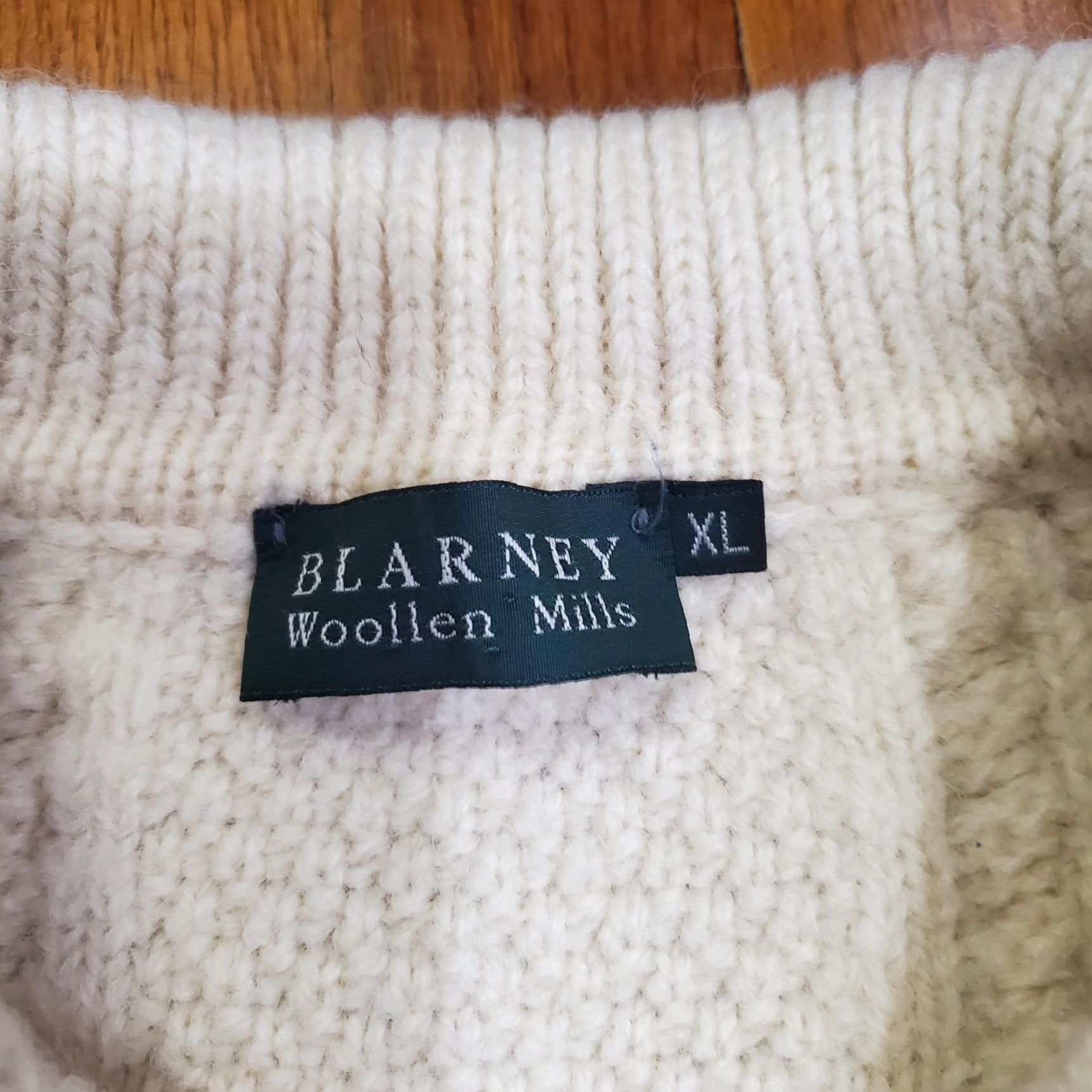 Vintage VINTAGE Blarney Woollen Mills Sweater Womens XL White Aran Cable Knit Collared Cardigan Size XL / US 12-14 / IT 48-50 - 5 Thumbnail