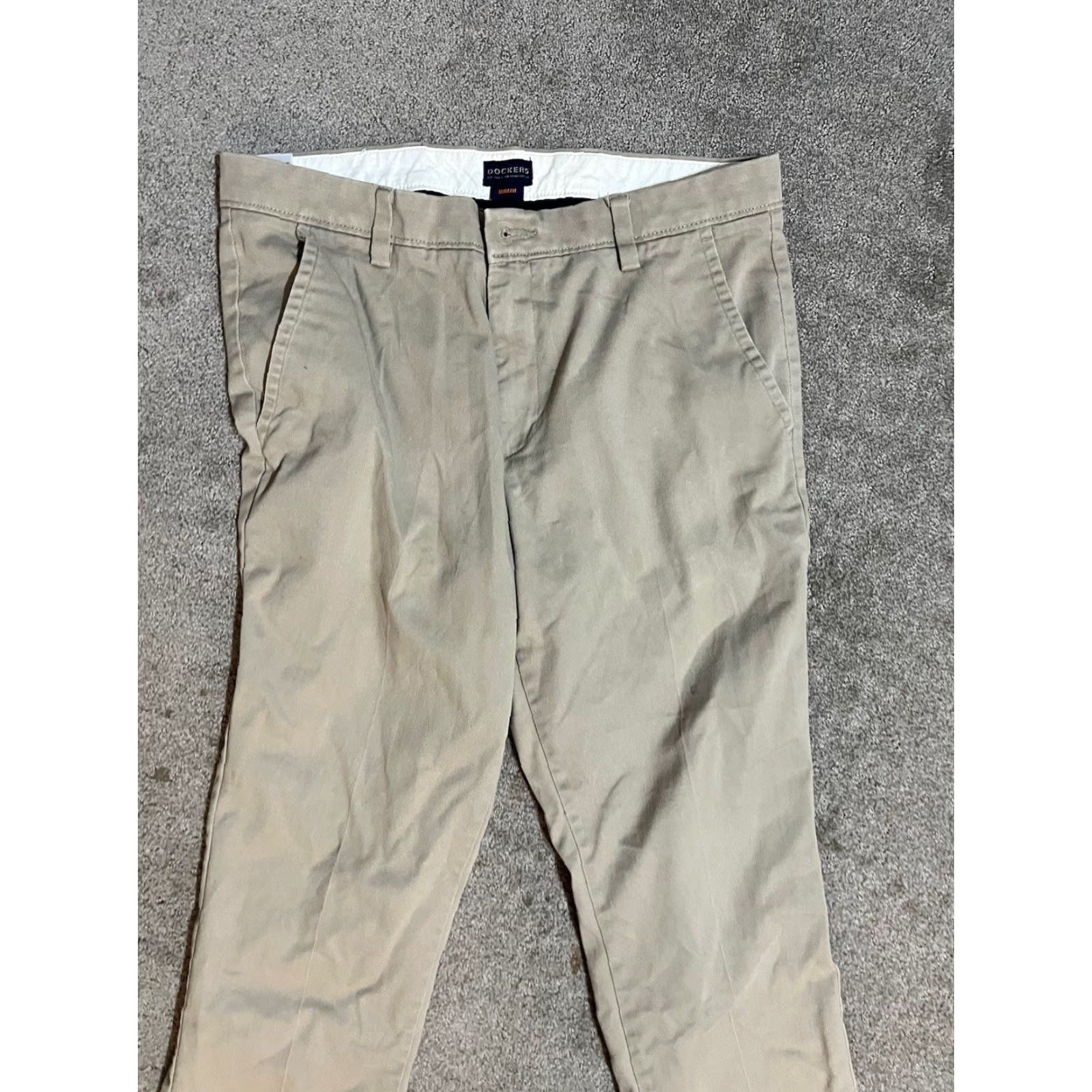 Dockers DOCKERS Mens Slim Fit Chino Pants Beige 32x32 (Casual) Cotton Stretch Front Flat Regular Size 32 Inseam 32 Mens Size US 32 / EU 48 - 2 Thumbnail