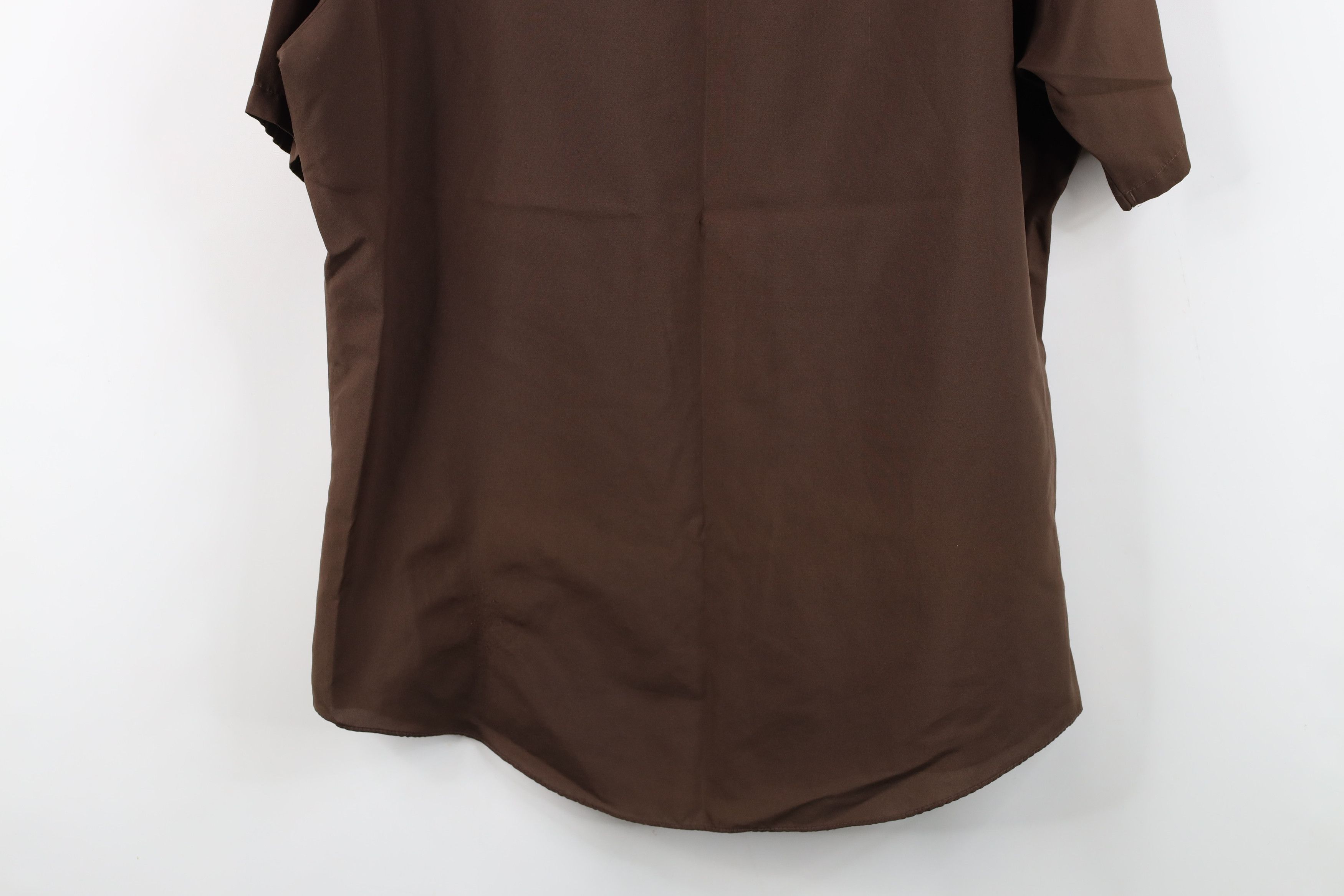 Vintage Vintage 70s Streetwear Touch Short Sleeve Button Shirt Brown Size US M / EU 48-50 / 2 - 13 Thumbnail