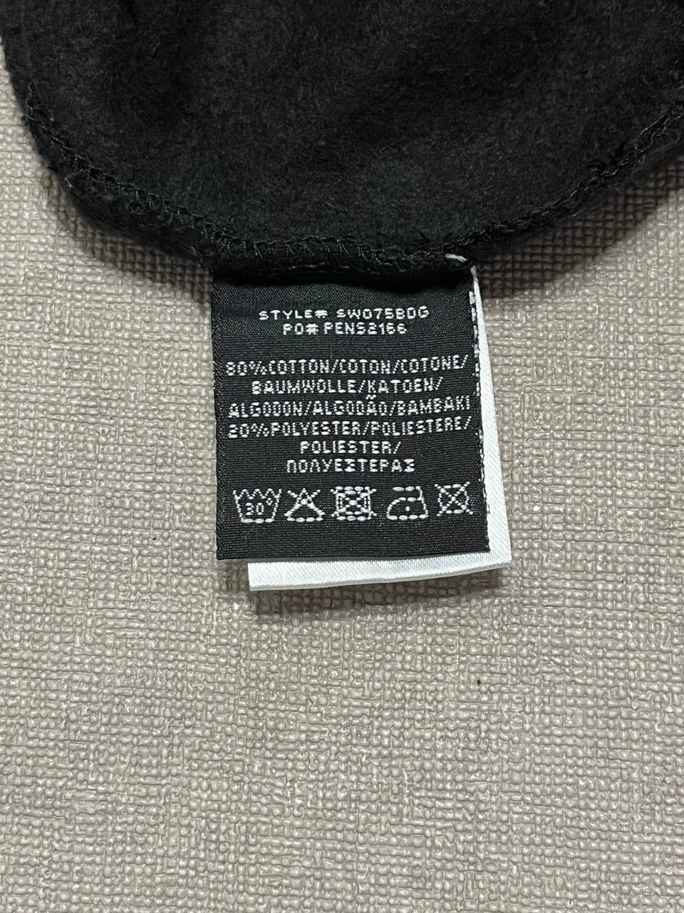 Schott Vintage Schott NYC Logo Sweatshirt Black Pullover USA Sz S Size US S / EU 44-46 / 1 - 12 Thumbnail