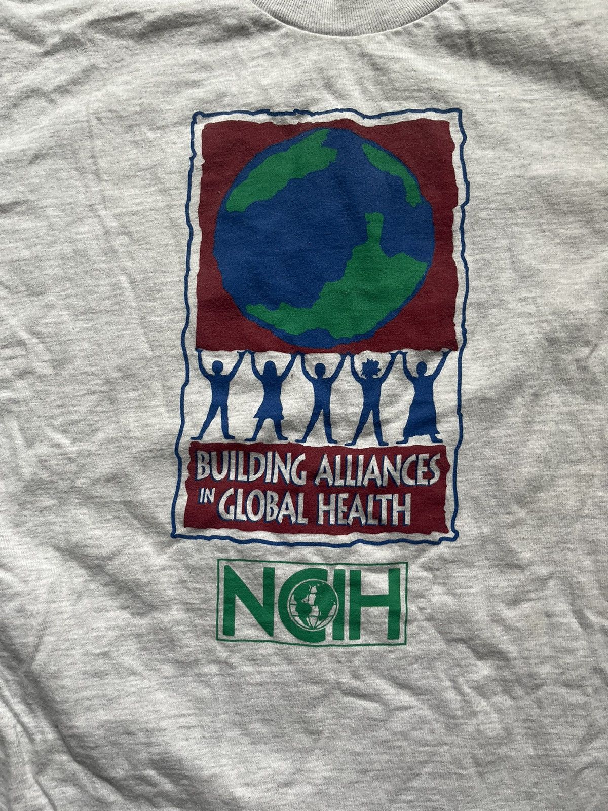 Hanes × Vintage Vintage NCH Building Alliances In Global Health Size US L / EU 52-54 / 3 - 2 Thumbnail