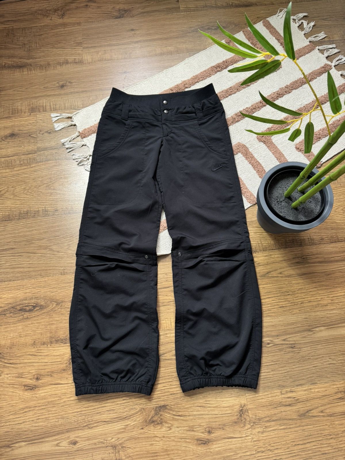Nike VINTAGE NIKE NYLON DRAWSTRING PANTS Size 27" / US 4 / IT 40 - 3 Thumbnail