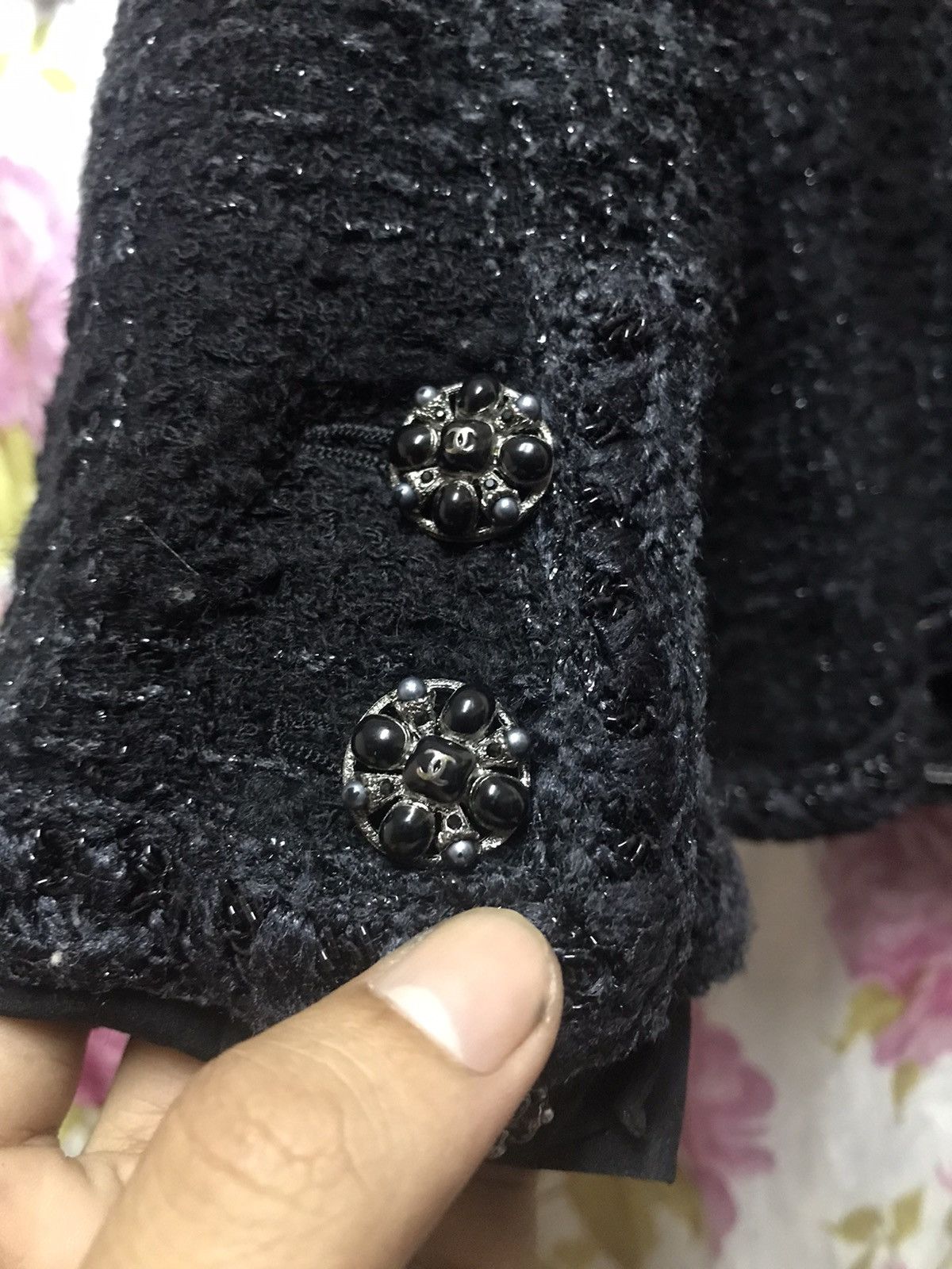 Chanel ❌LAST DROP❌AUTHENTIC CHANEL TWEED LETTLE BLACK Size M / US 6-8 / IT 42-44 - 9 Thumbnail
