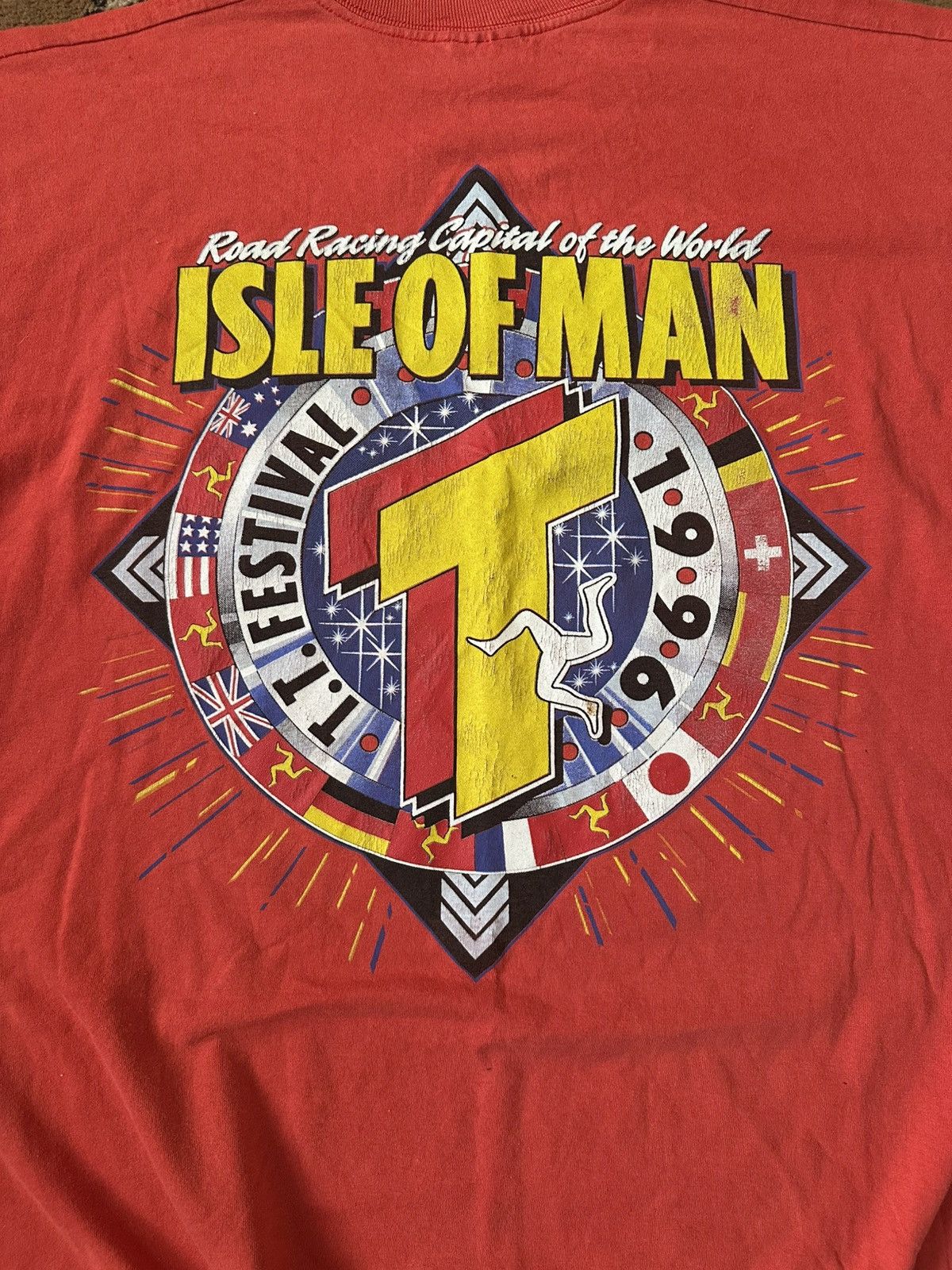 Vintage Vintage 90s single stitch isle of the man t-shirt L/XL Size US L / EU 52-54 / 3 - 4 Thumbnail