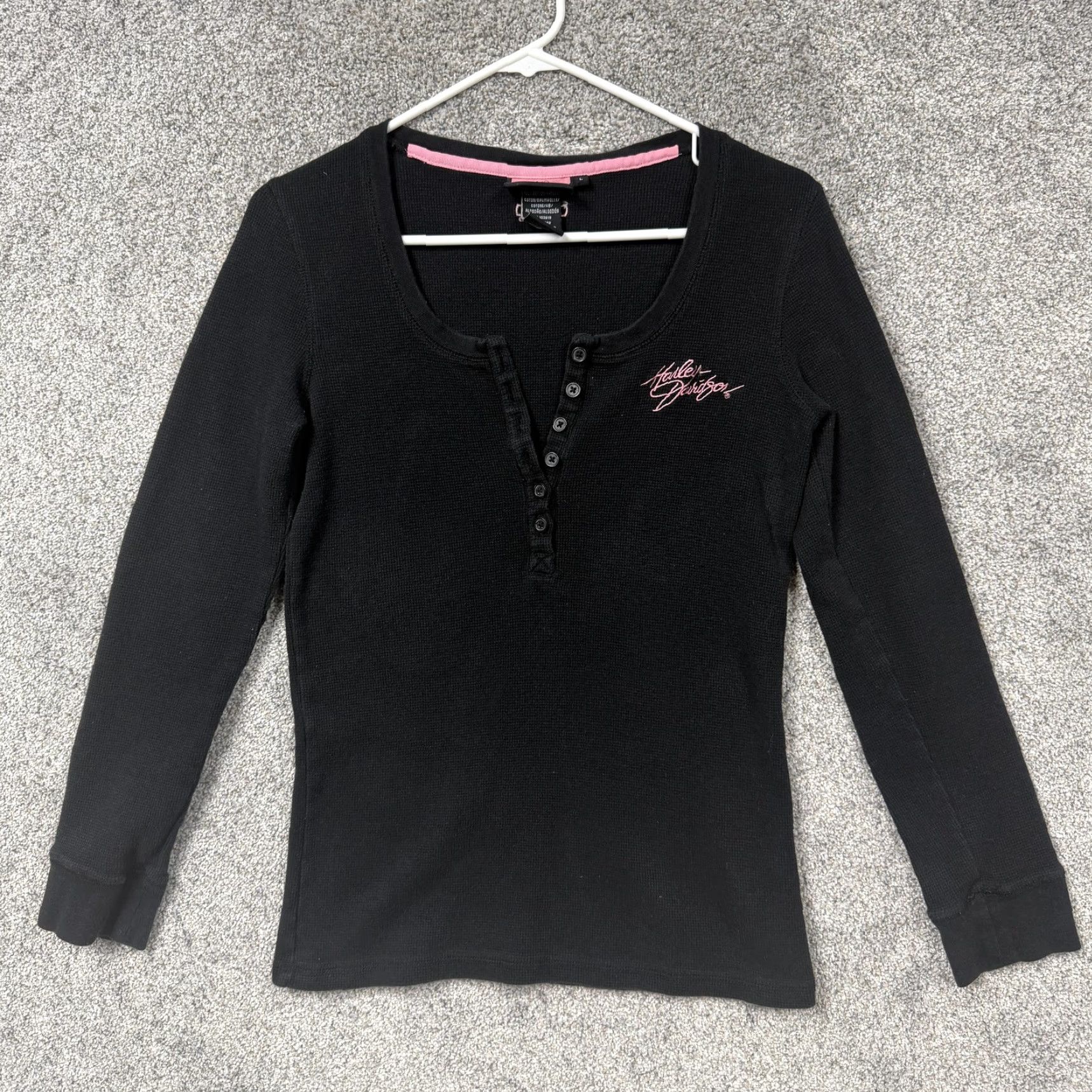 Harley Davidson Harley-Davidson Shirt Womens L Black Pink Thermal Henley Grunge Biker Moto Chic Size L / US 10 / IT 46 - 2 Thumbnail