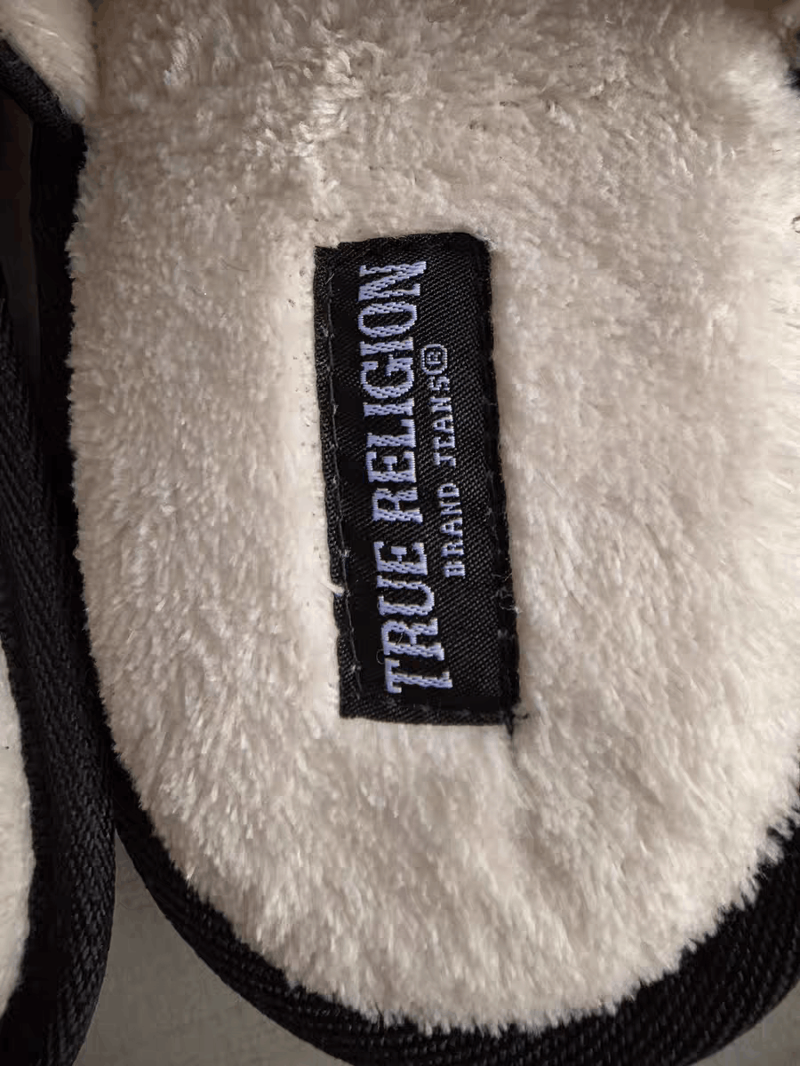 True Religion true religion slippers Size US 9 / EU 42 - 5 Thumbnail