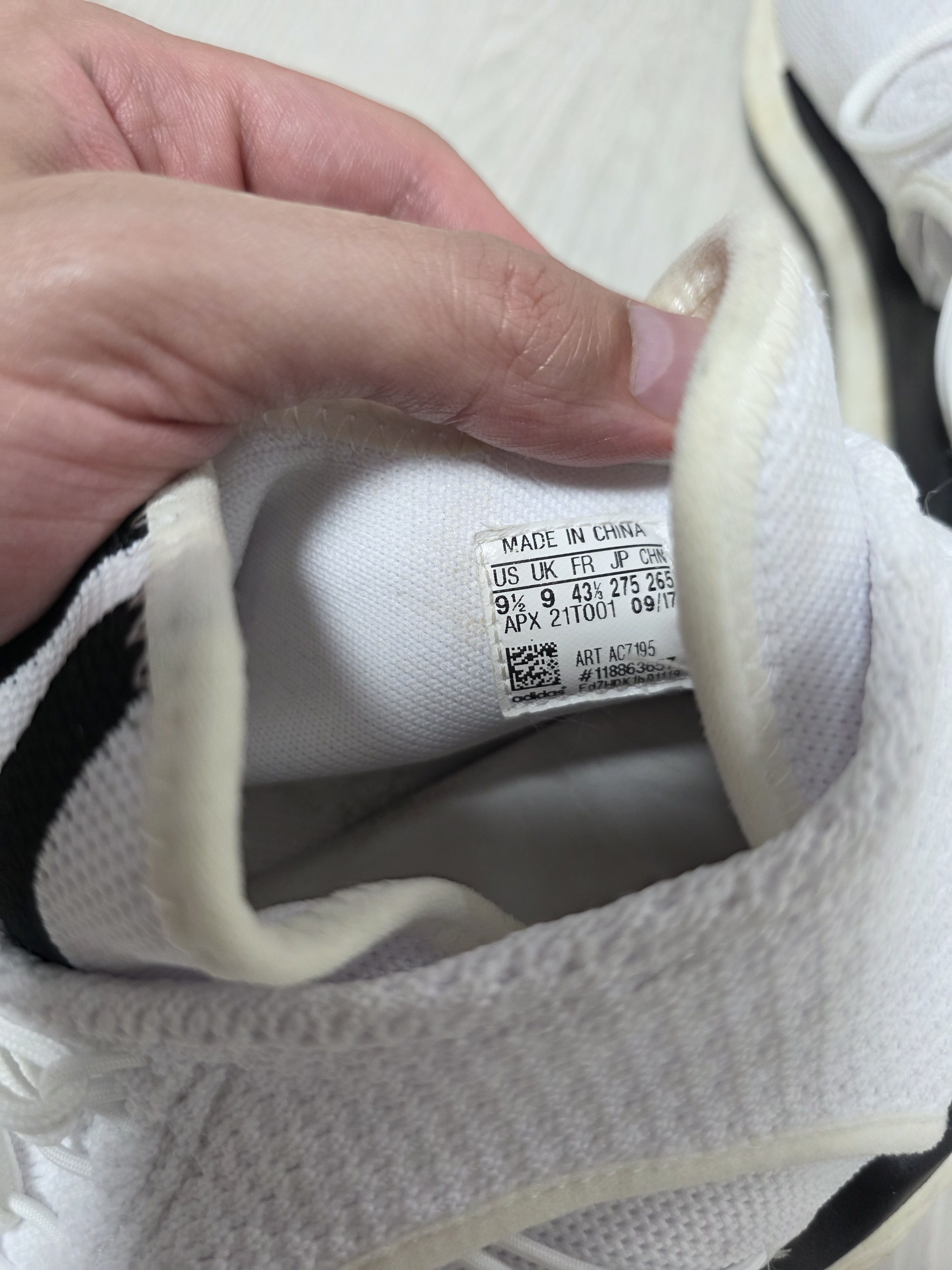 Y-3 ADIDAS Y-3 SAIKOU BOOST CORE WHITE Size US 9.5 / EU 42-43 - 6 Thumbnail