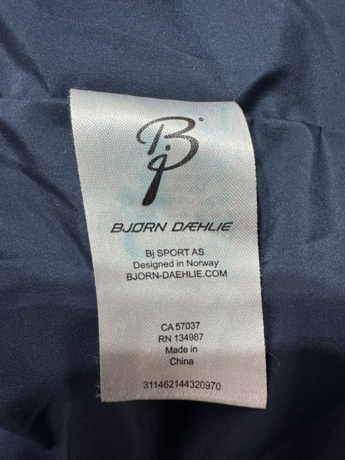 Other Bjorn Daehlie Shelter Down Jacket SkiPool Norway Team size S Size S / US 4 / IT 40 - 11 Thumbnail