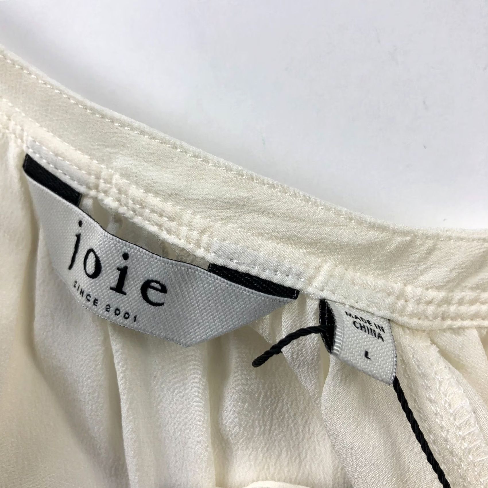 Joie Joie Blouse Top Silk Large NEW Cecarina V-Neck Pullover Tassel Ivory 100% HRJ Size L / US 10 / IT 46 - 6 Thumbnail