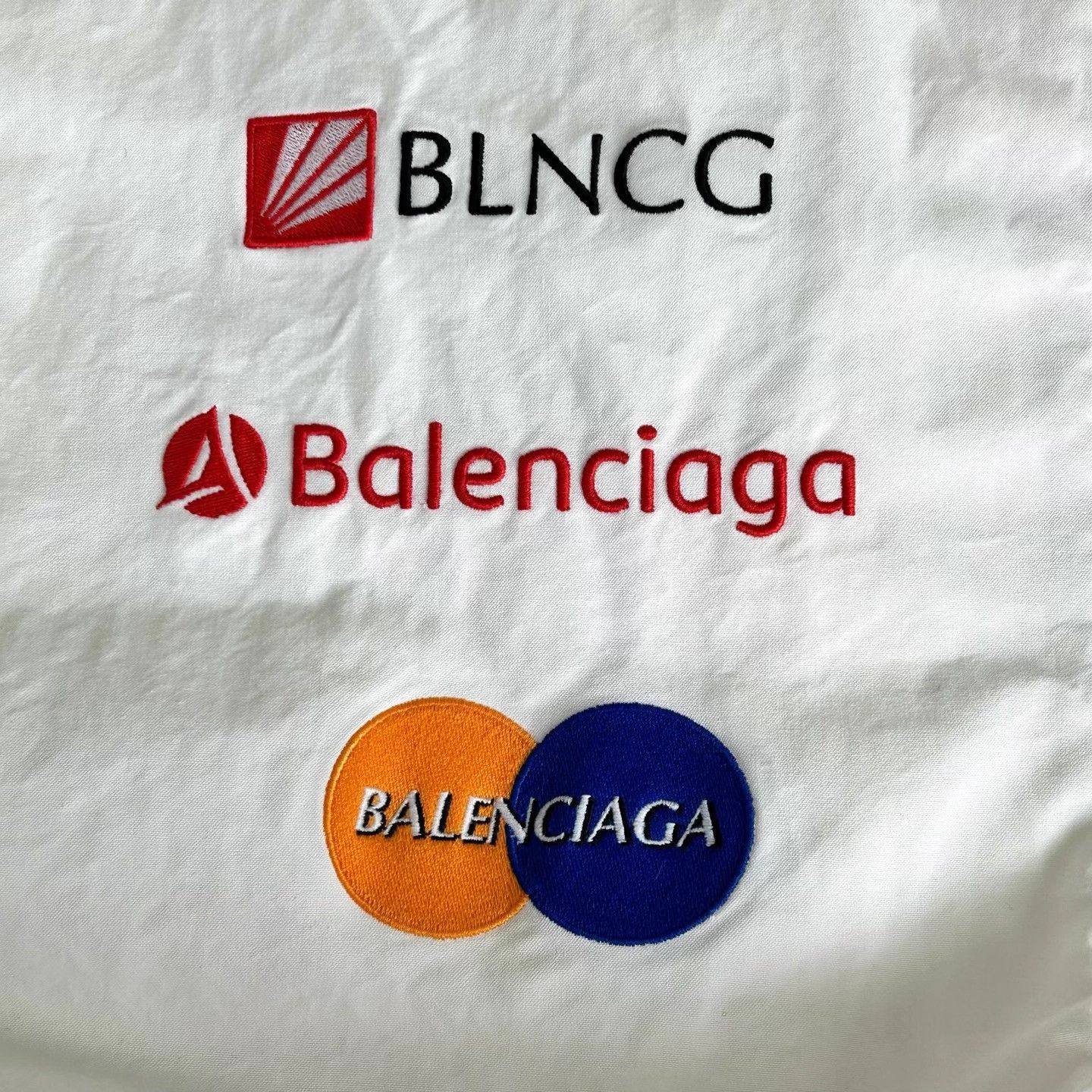Balenciaga BALENCIAGA Racing Logo Zipped White Windbreaker S Size US S / EU 44-46 / 1 - 8 Thumbnail