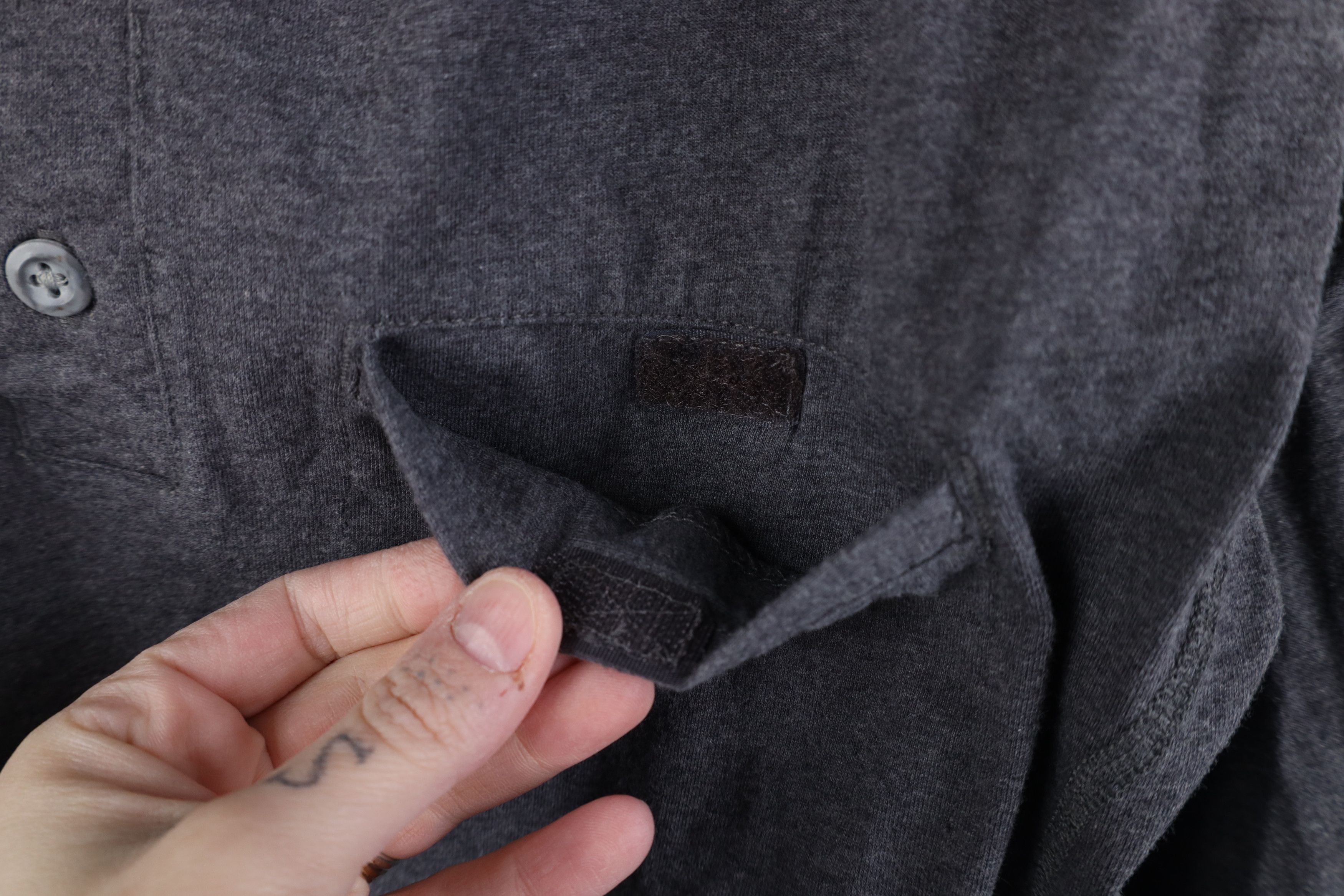 Ariat Ariat FR Fire Flame Resistant Long Sleeve Henley T-Shirt Size US L / EU 52-54 / 3 - 8 Thumbnail
