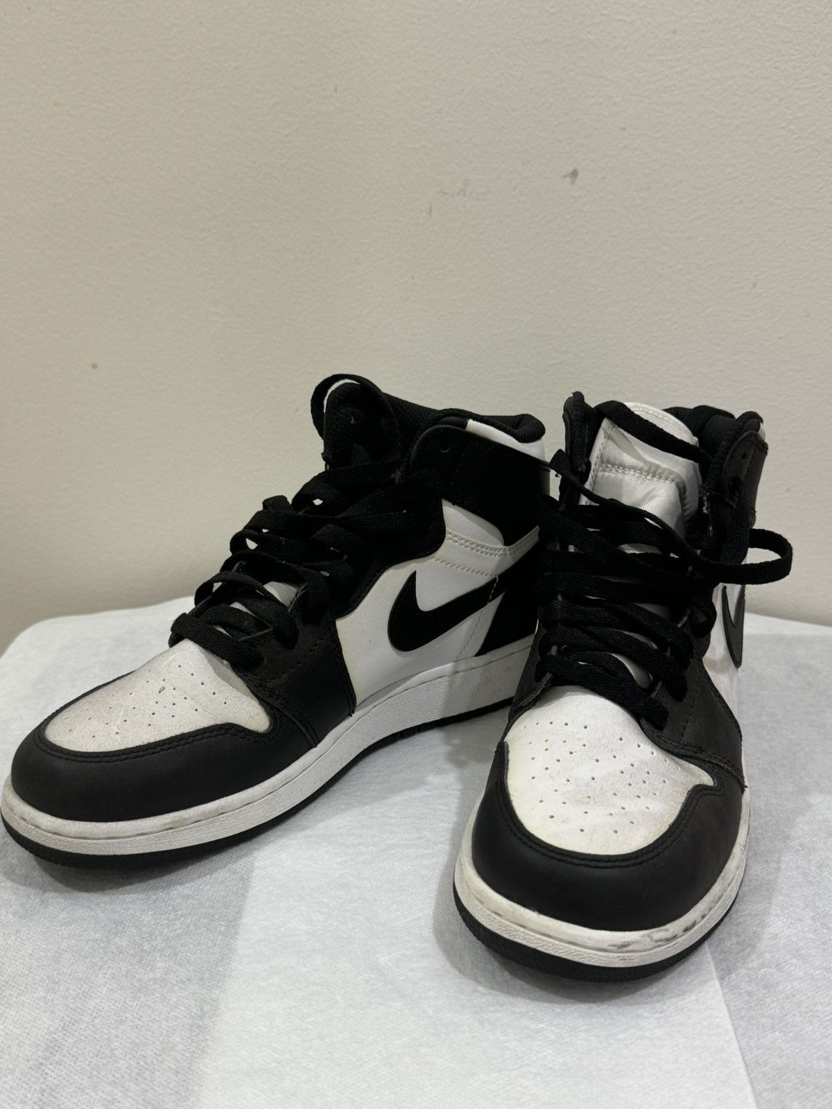 Jordan Brand × Nike Nike Air Jordan 1 High OG Black White Size US 8 / IT 38 - 6 Thumbnail