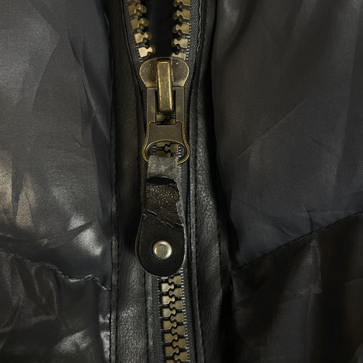 If Six Was Nine 🇯🇵 BEANS HOUSE BONDAGE PUFFER DOWN JACKET Size US L / EU 52-54 / 3 - 15 Thumbnail