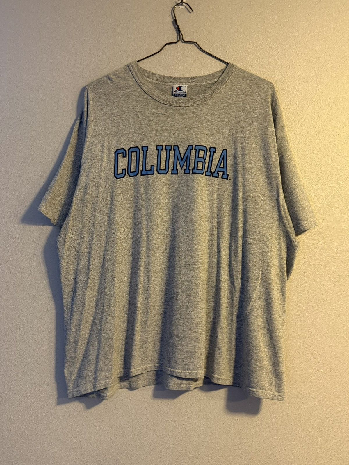 Champion vtg 90s colombia university cotton spell out t shirt xxl Size US XXL / EU 58 / 5 - 1 Thumbnail