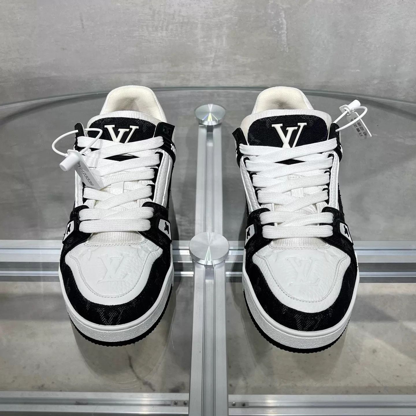 Louis Vuitton LV Trainer black white denim 37.5 Size US 7 / IT 37 - 1 Thumbnail