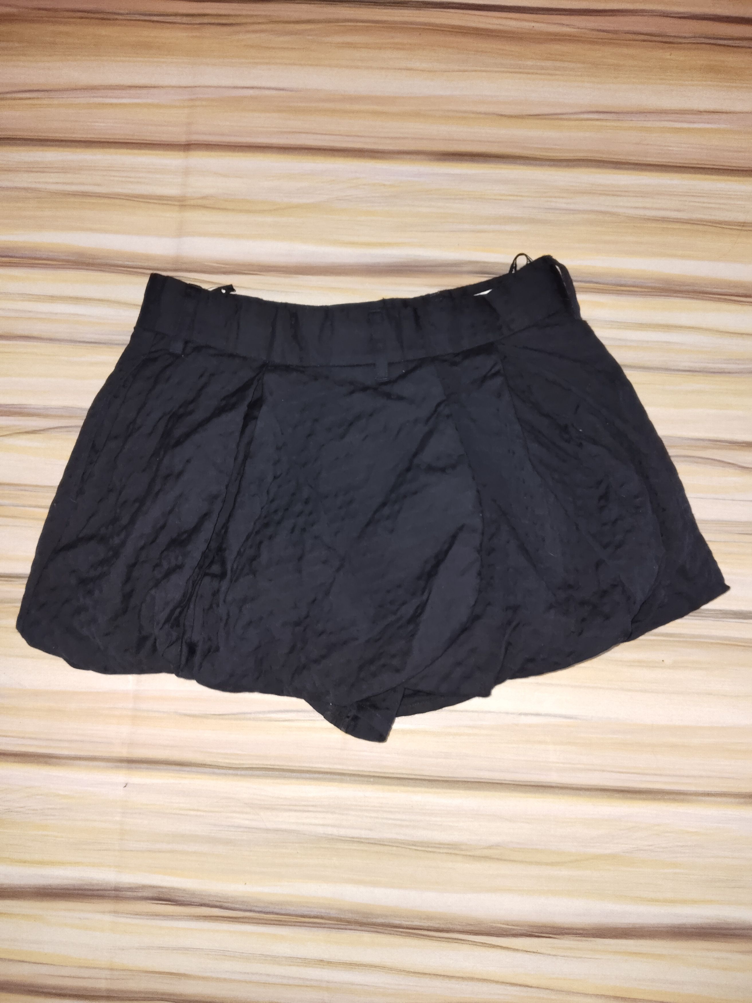 mercibeaucoup MERCIBEAUCOUP Shorts By ISSEY MIYAKE Size 32" / US 10 / IT 46 - 7 Thumbnail